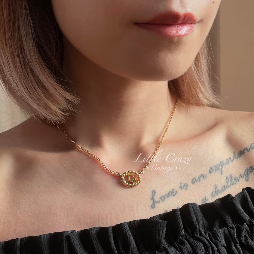 近新美品Dior vintage logo necklace gold | Little Crazy Vintage