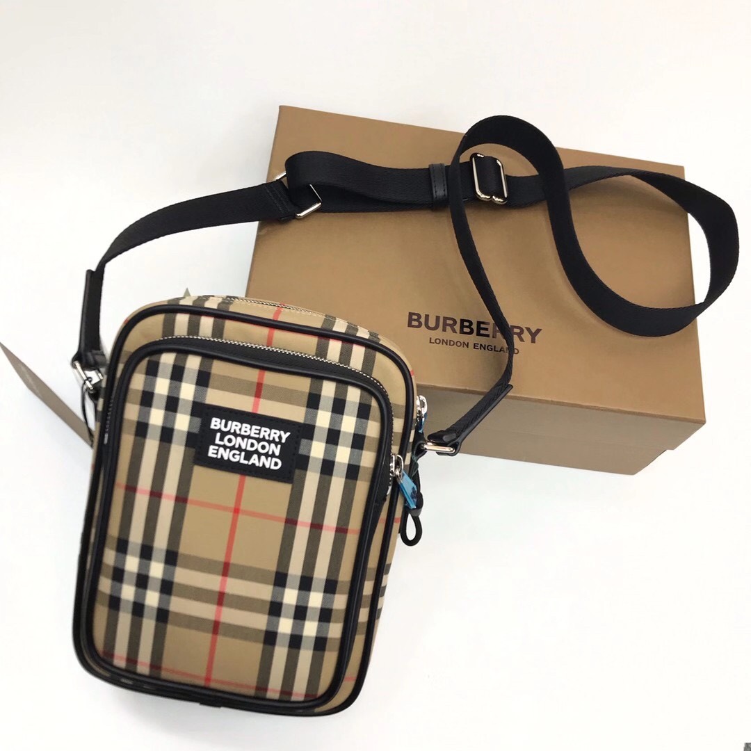 Burberry Vintage Check And Leather Crossbody Bag 經典格仔斜孭心 