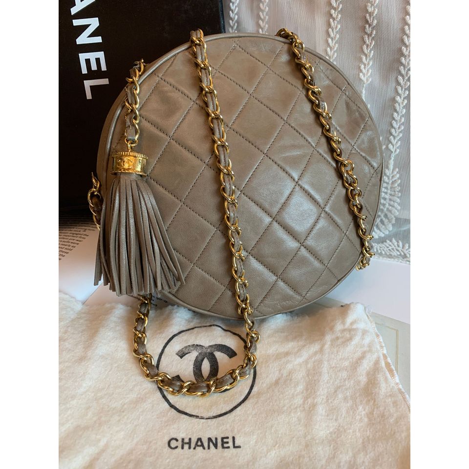1986-88 vintage chanel tassel grey lambskin round chain bag
