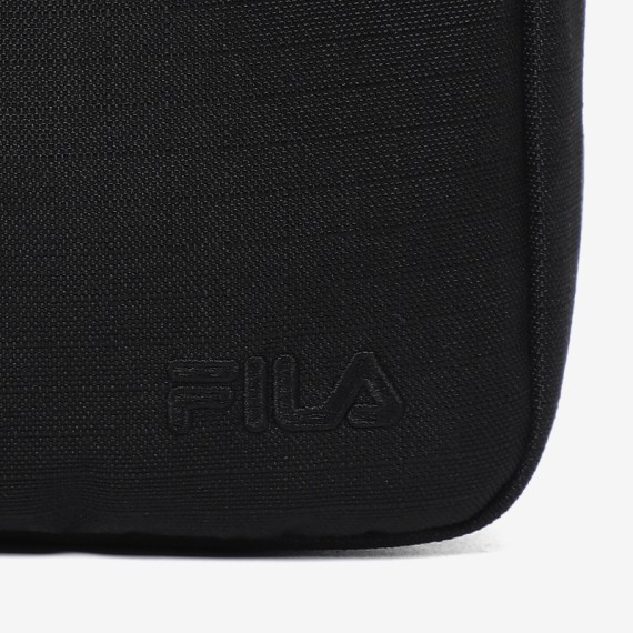 Fila hot sale linear bag