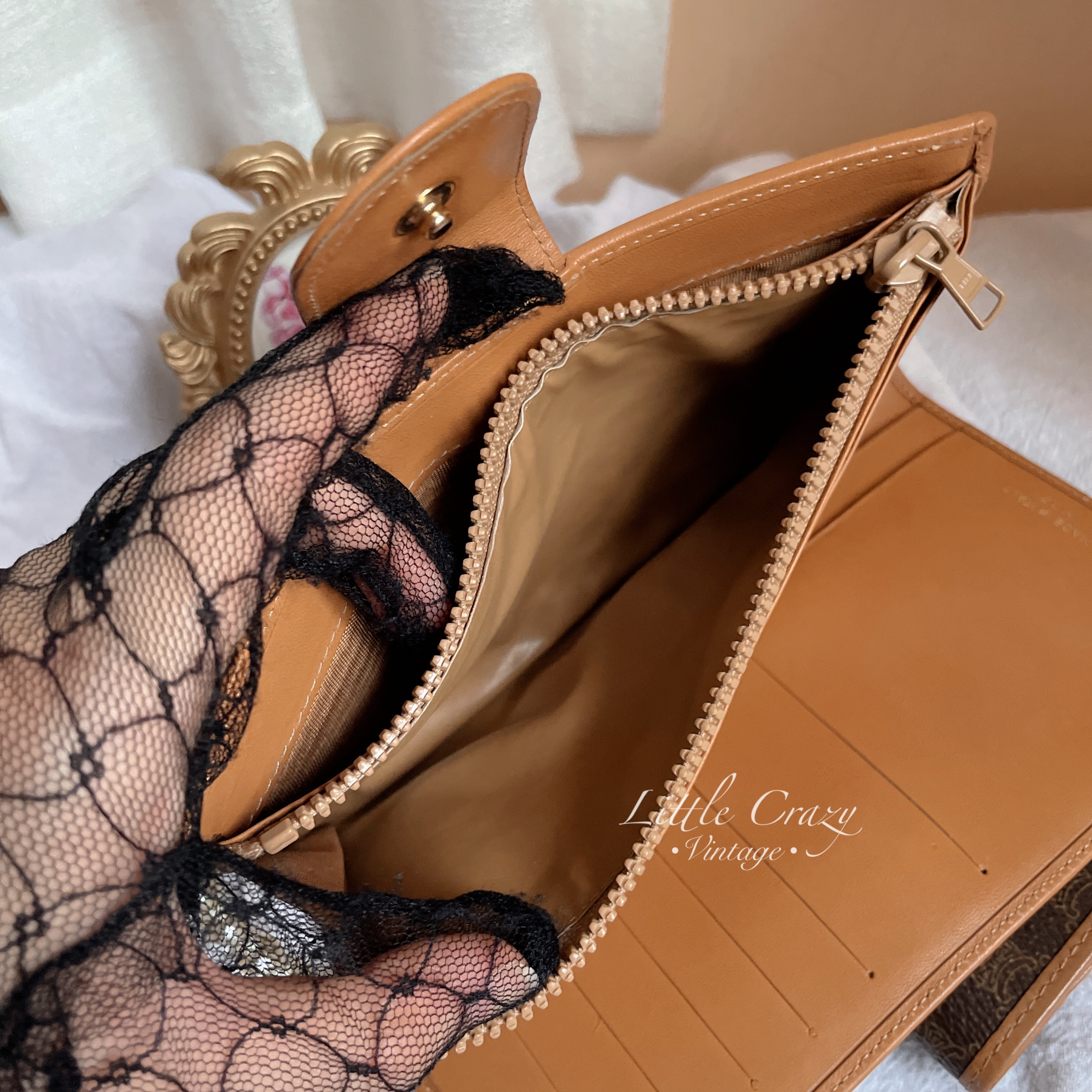 超美品Celine vintage long wallet beige macadam | Little Crazy Vintage