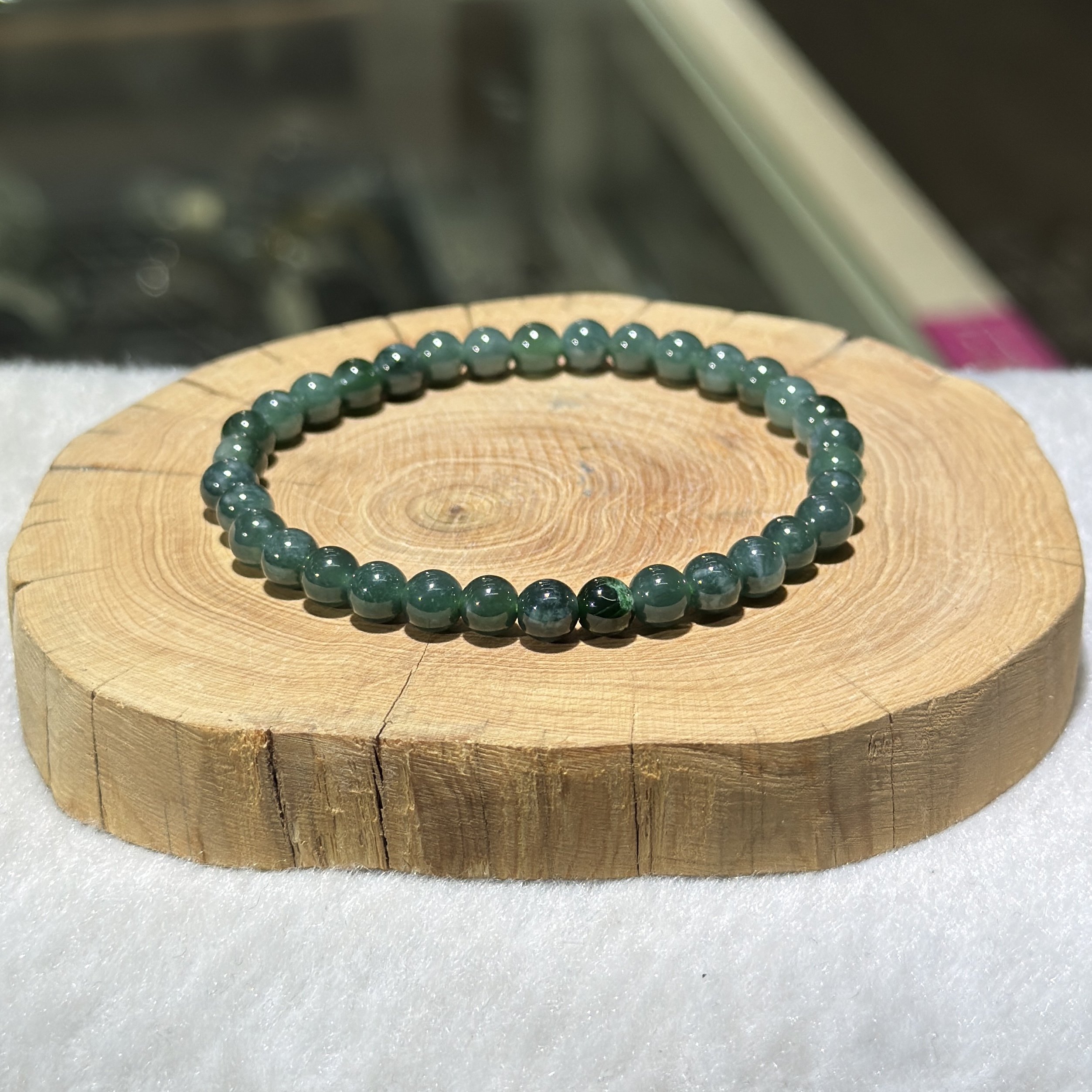 天然翡翠手串 5.5 mm +/-