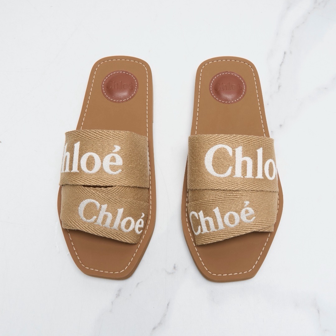Chloe Woody拖鞋（奶茶色）