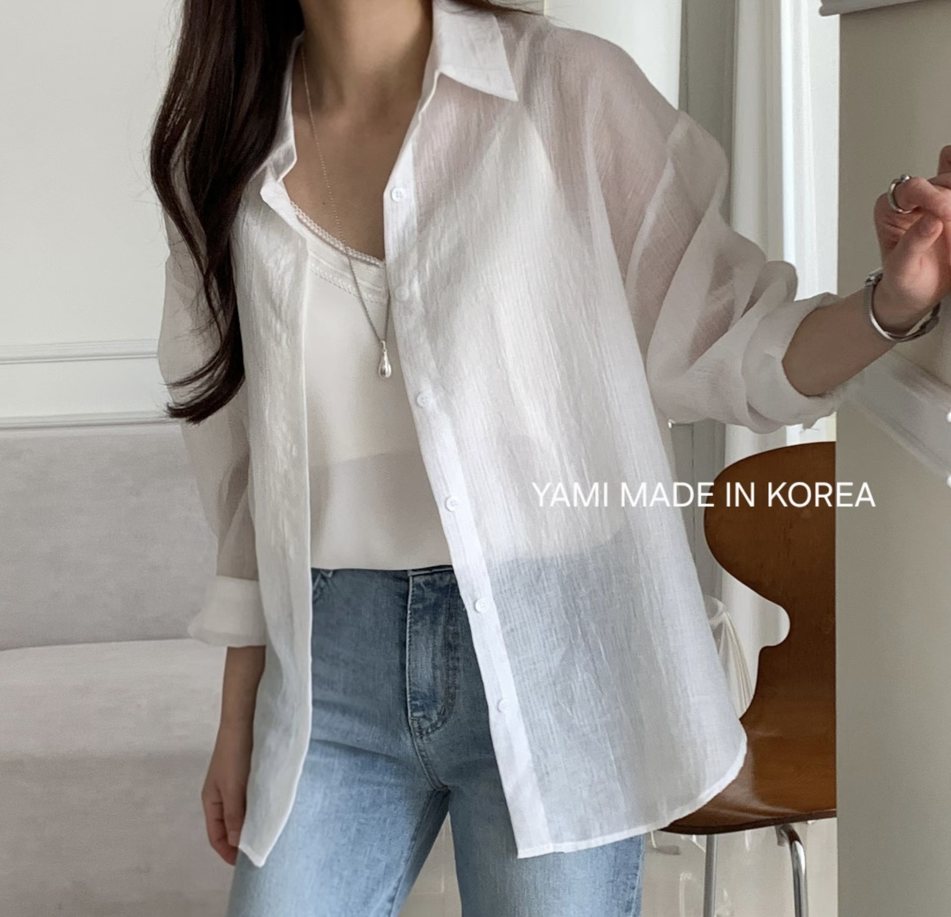 Made in Korea 🇰🇷開胸排鈕恤衫