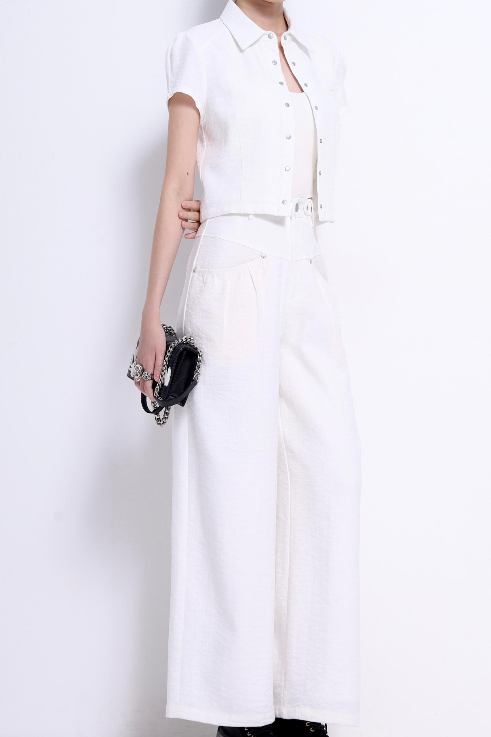 CB2709 Tailored Cropped Top