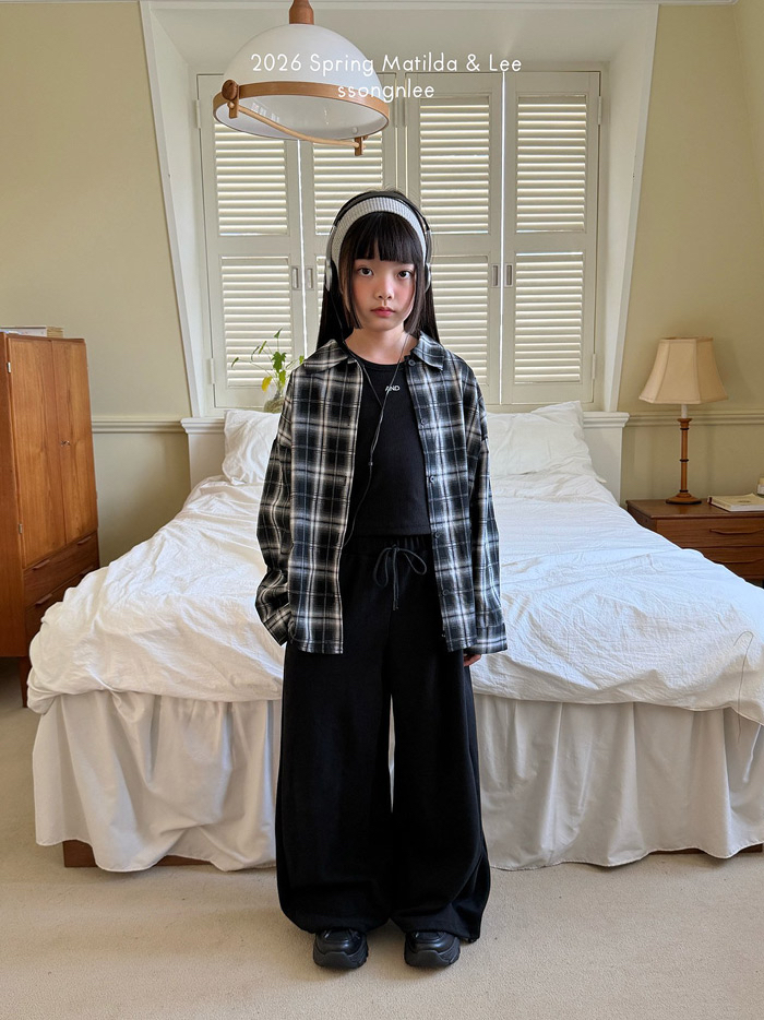 🇰🇷Matilda&Lee shirt