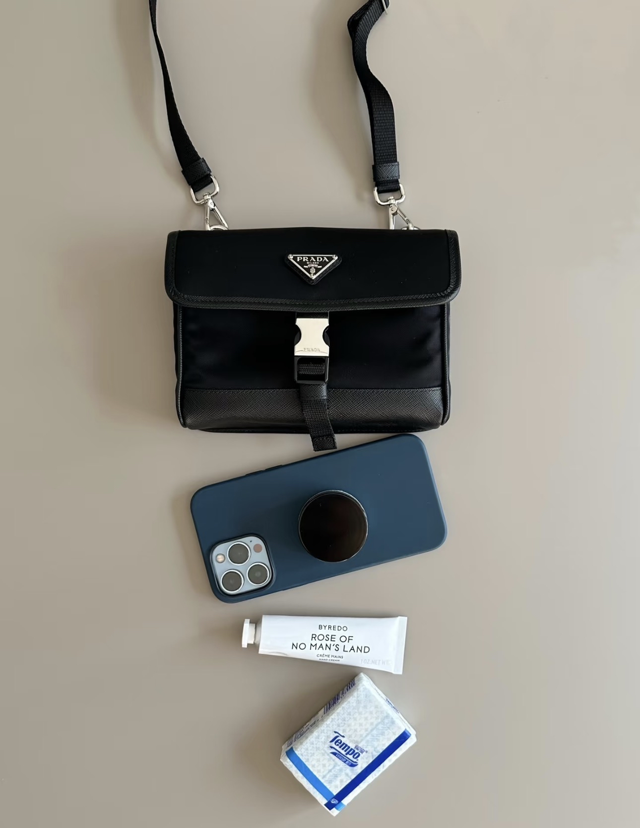訂貨📮Prada 男女同款斜揹袋 肩帶可調節 🔖Size 18x12.5cm