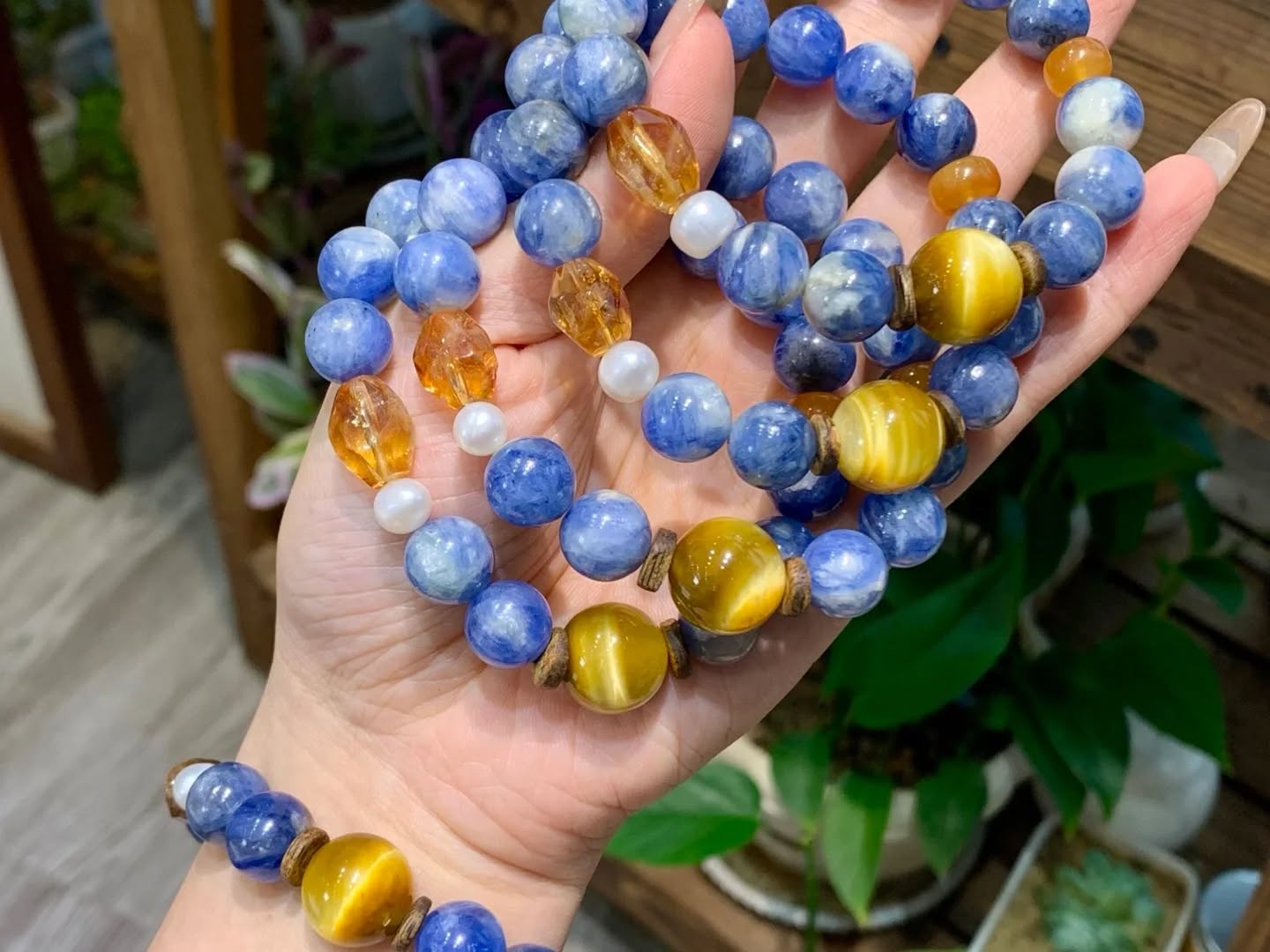 天然藍晶手鍊，尺寸：11mm