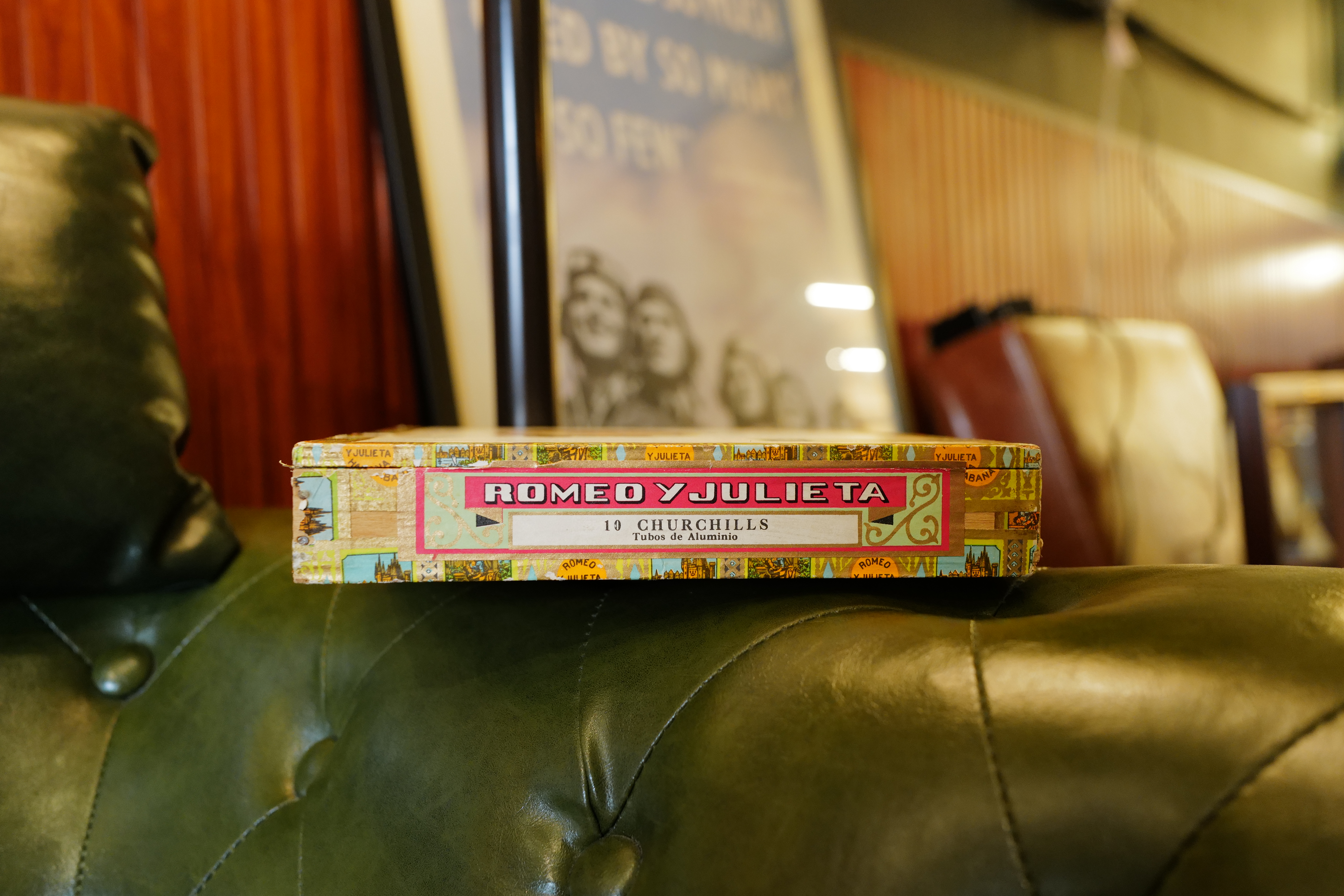 Romeo y Julieta Churchills 1970s' (羅密歐朱麗葉 長丘 1970年代)