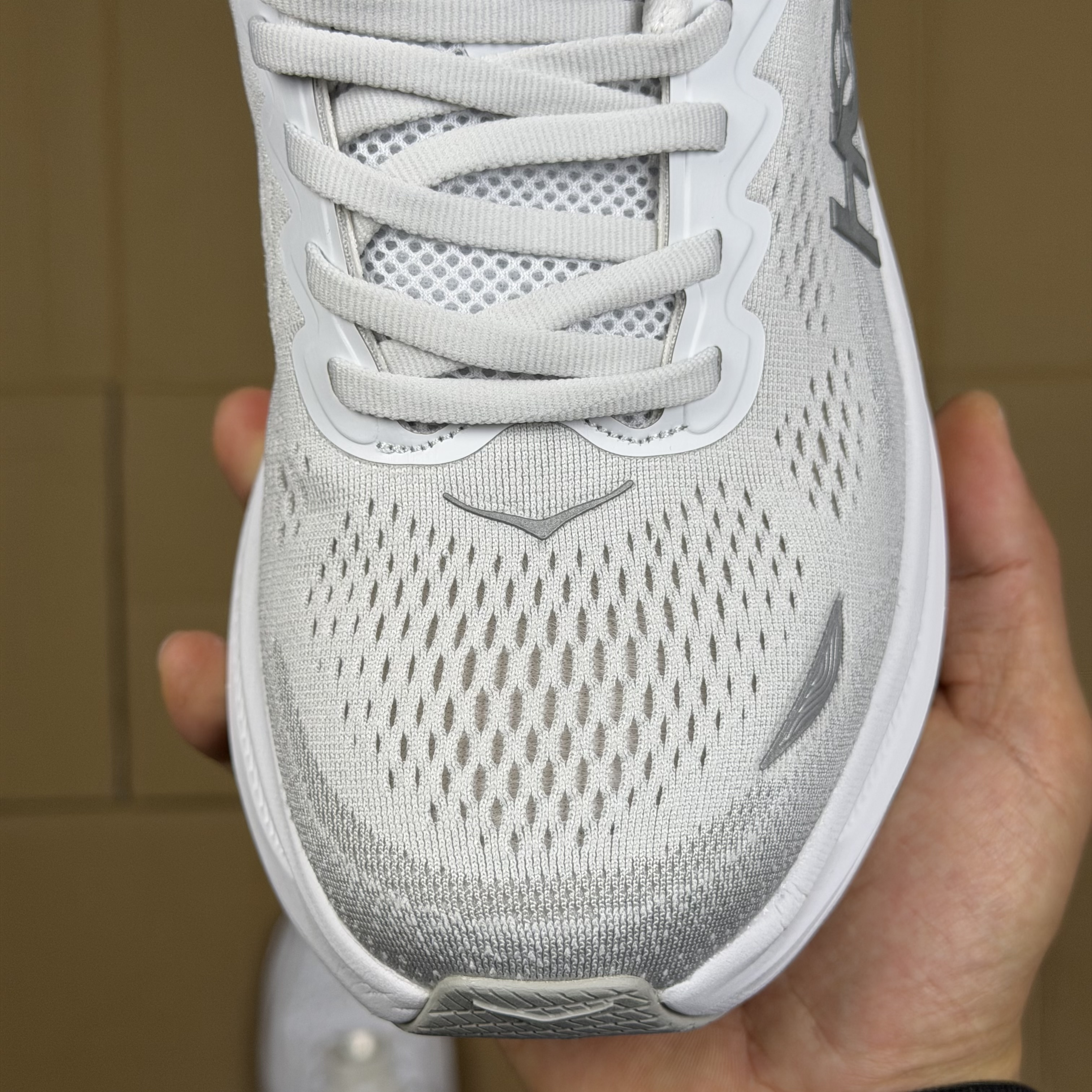 Hoka One One Bondi 9 