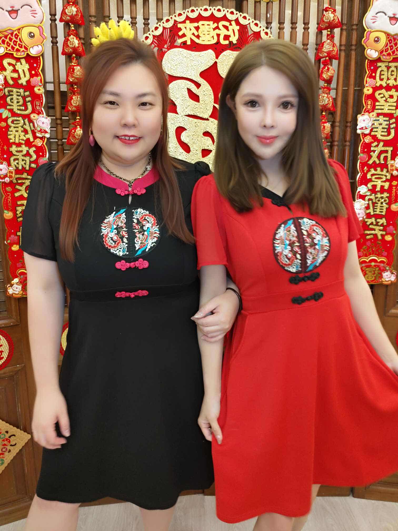 DB02 TW#5816 刺绣大图盘扣设计A字裙