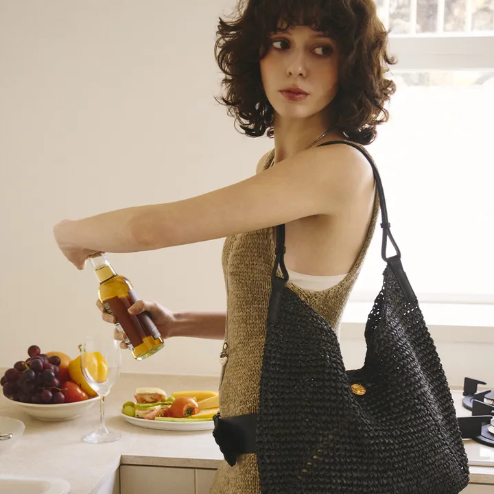 [Oryany] Raffia Triangle Shoulder (2色)