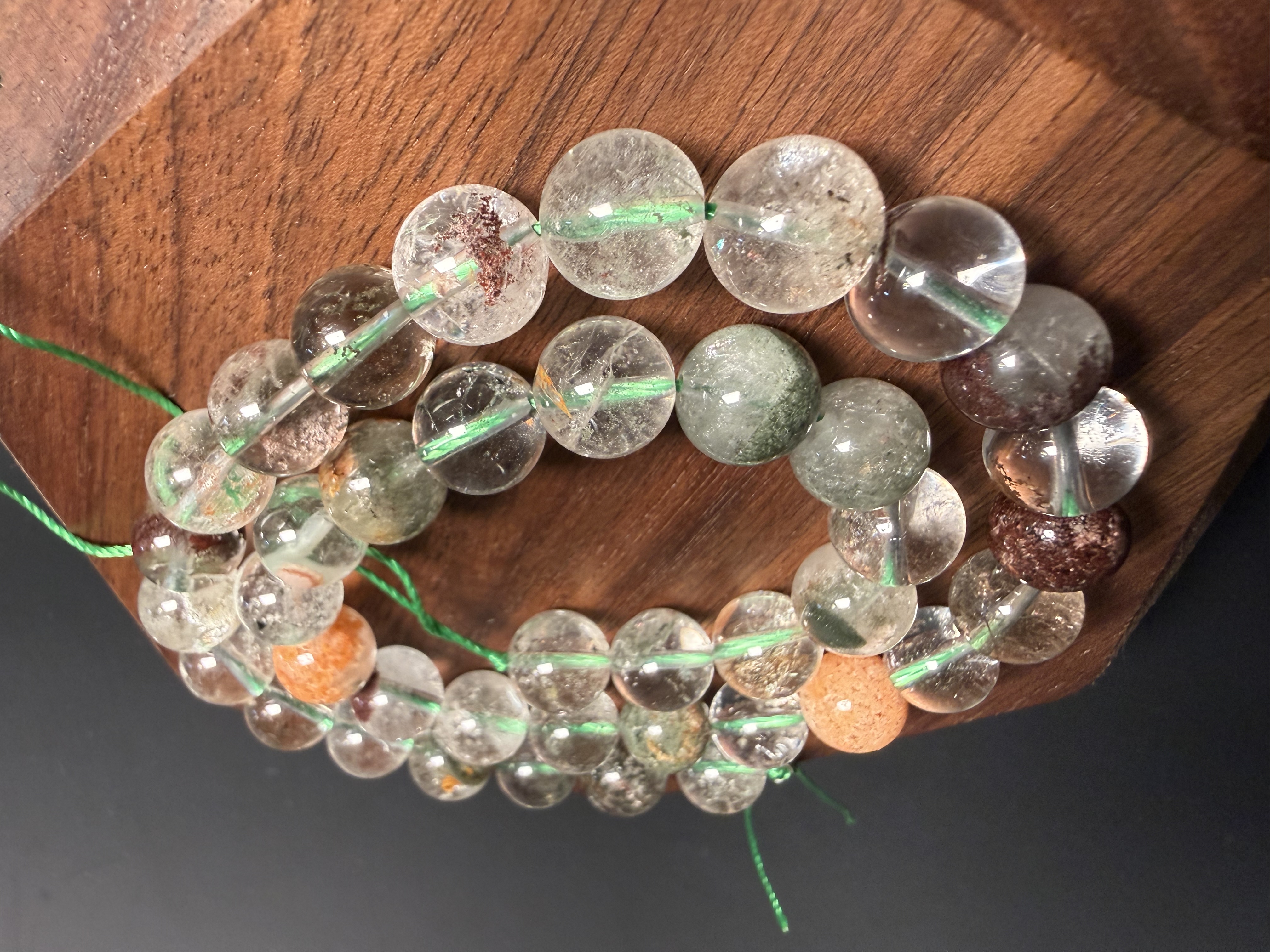 幽靈串珠 （10mm) (因應訂單客製手串，可穿兩條16cm)