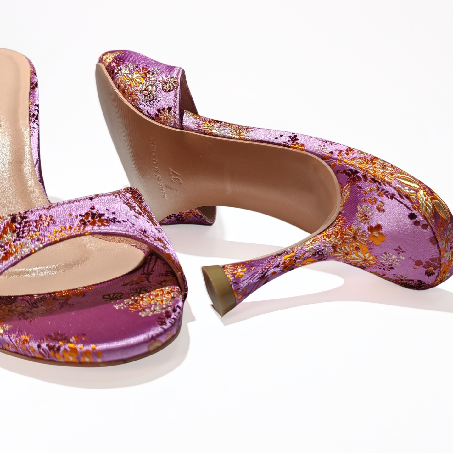 MAYA 75 WISTERIA BROCADE