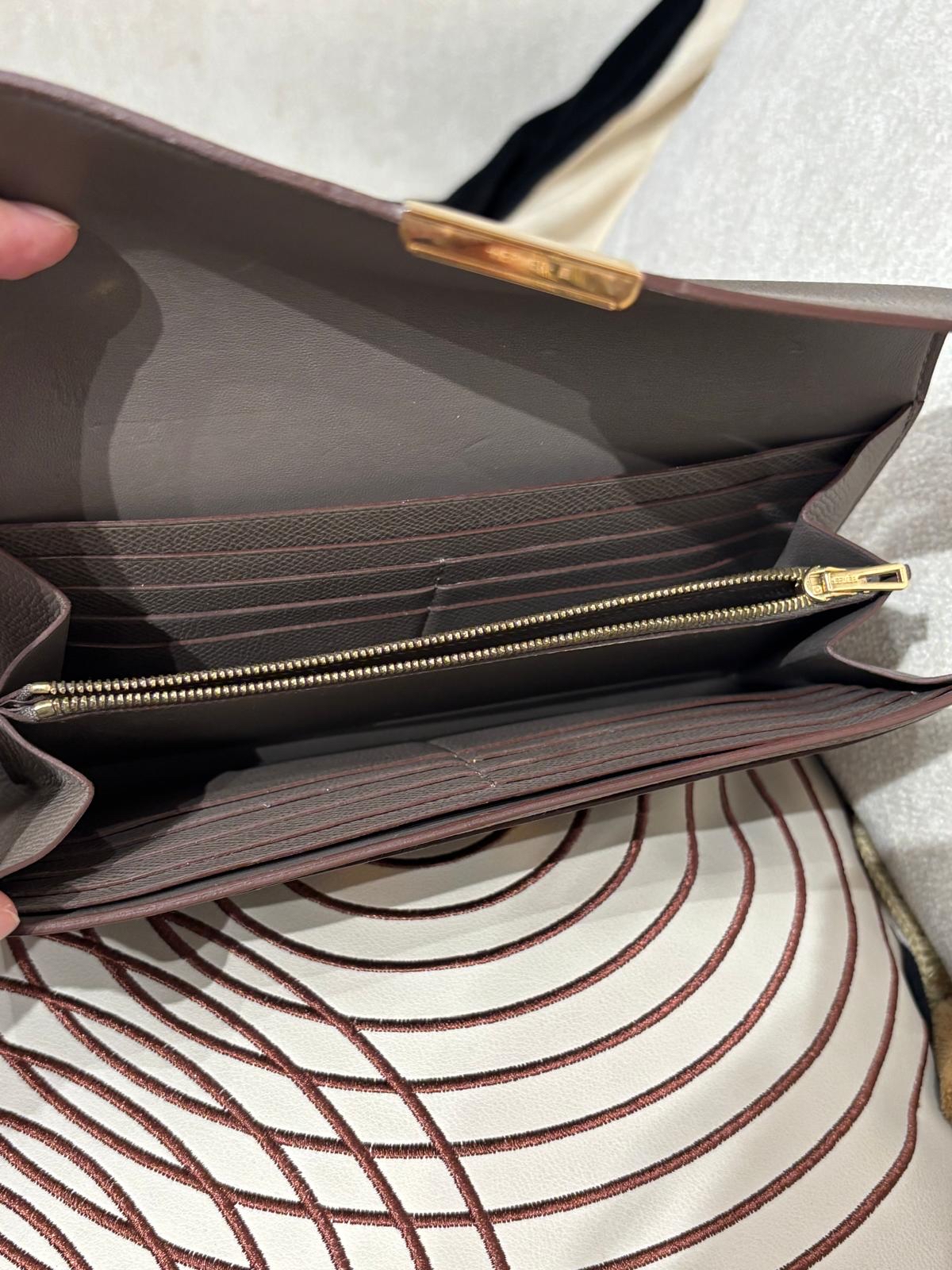 Hermes Constance Wallet Stamp C 錫器灰金扣 100%Authentic, 90%New 