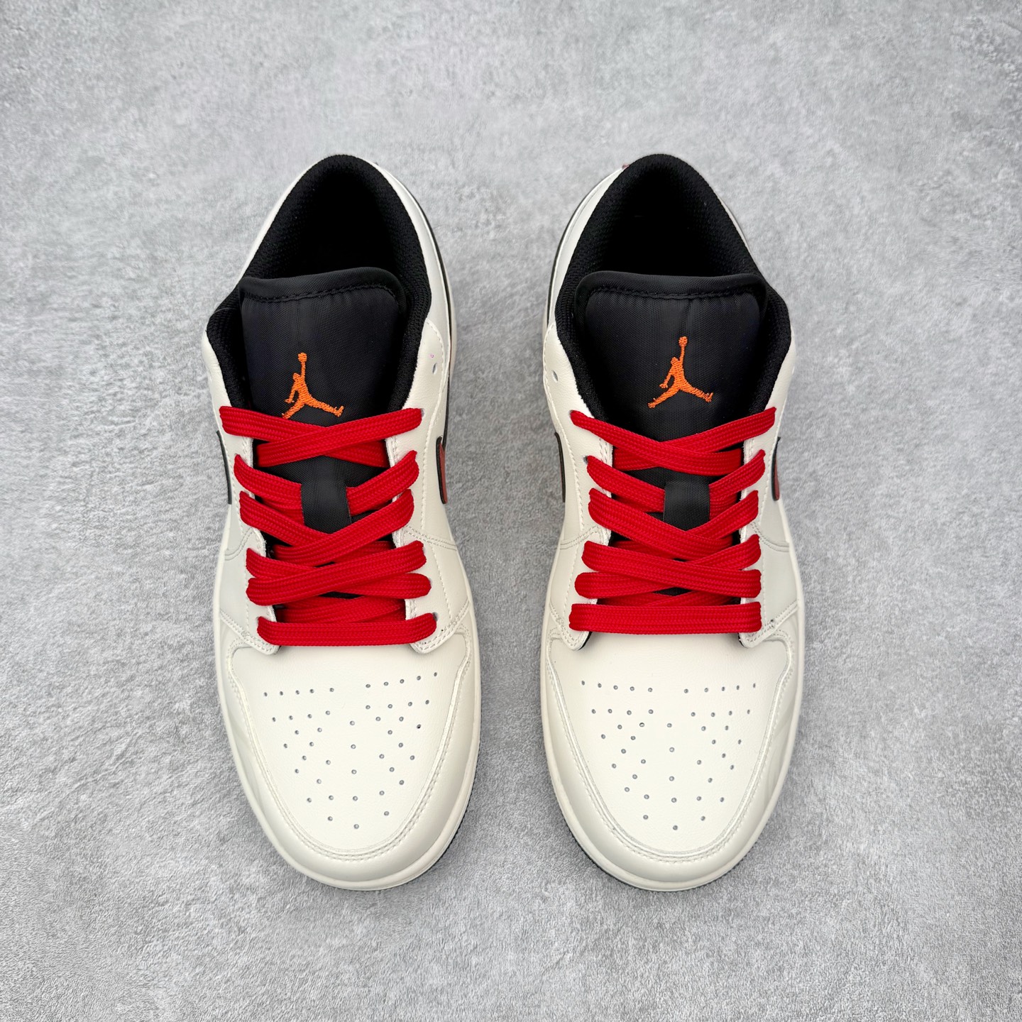 Nike Air Jordan 1 Low SE