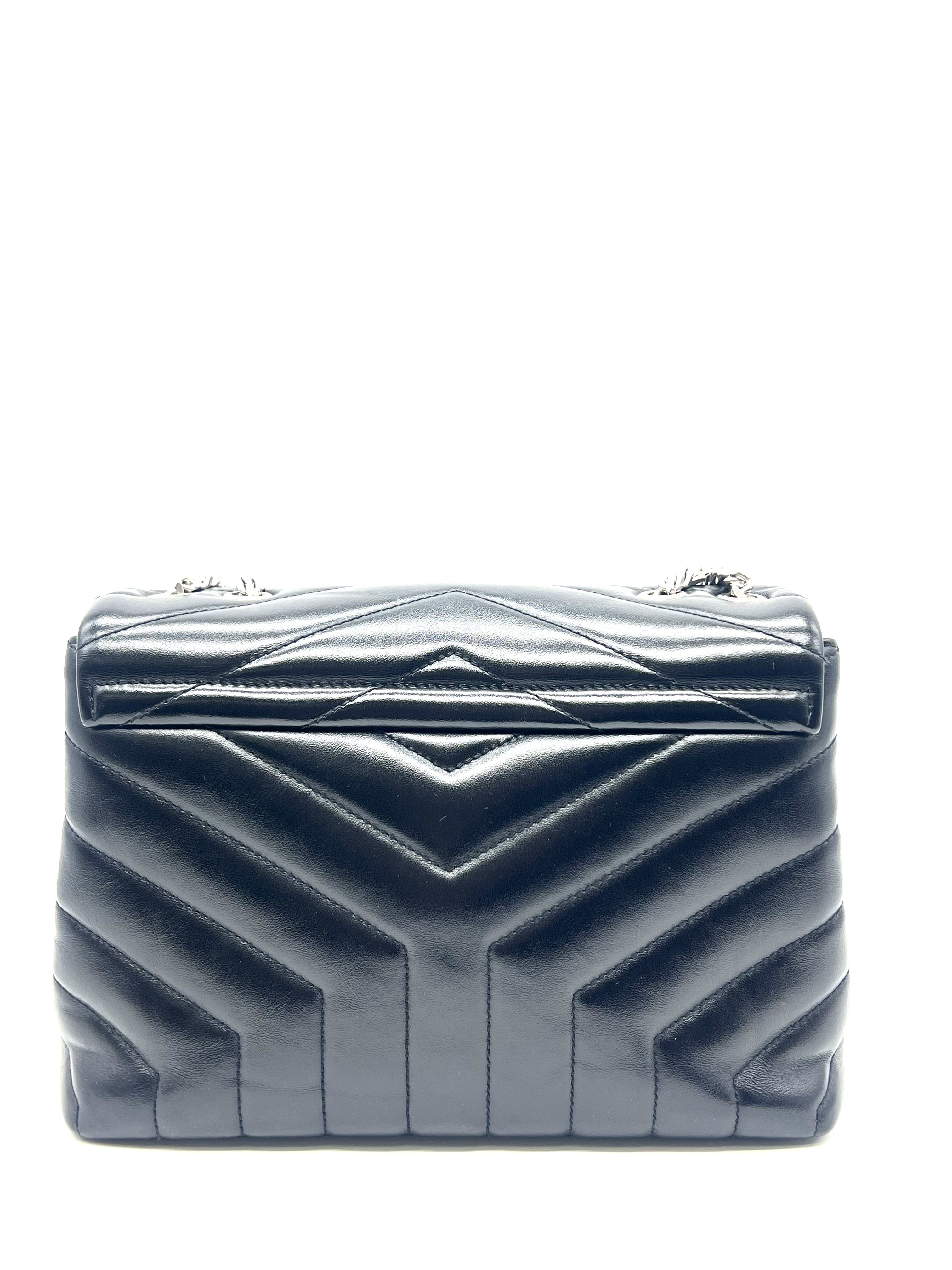 Pre-Owned YSL Loulou / Product Code: 26051520