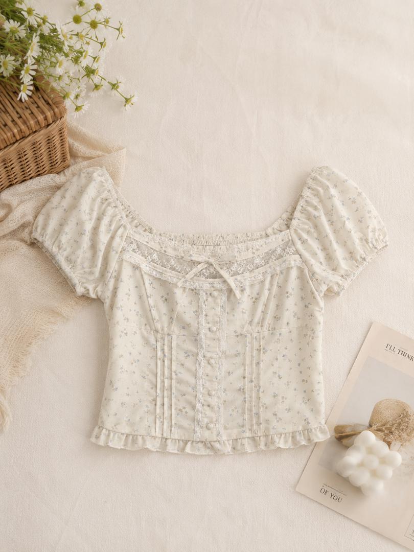 A012030 Korean Sweet Floral Top
