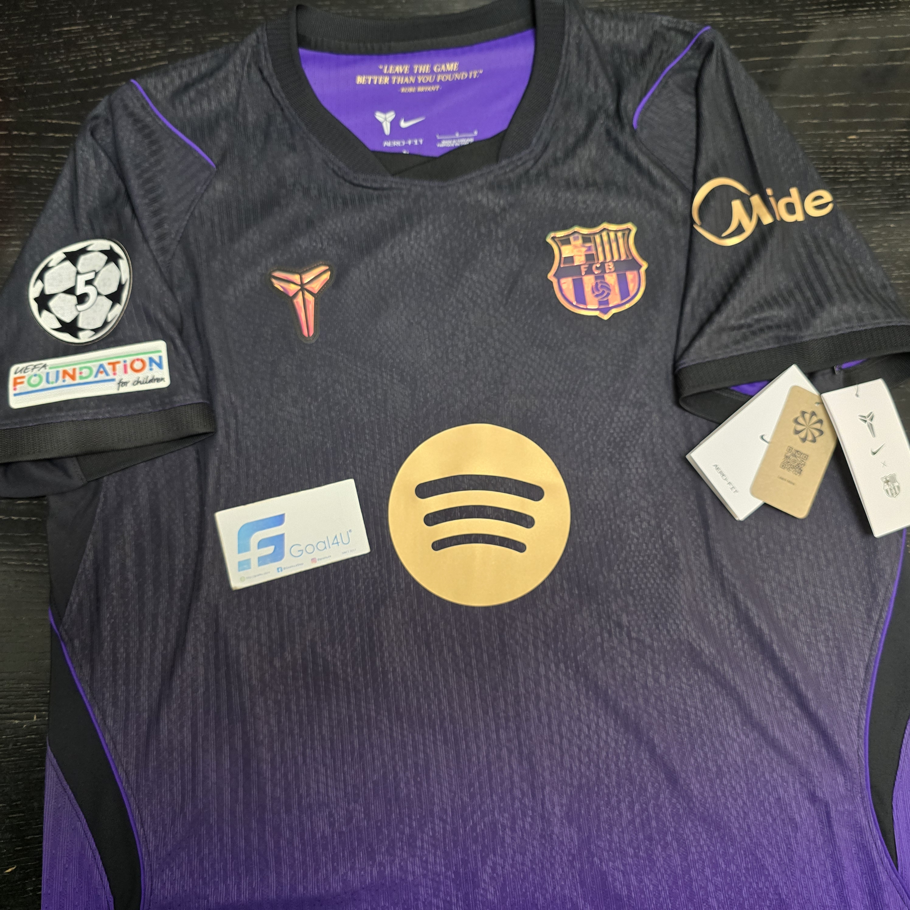 Nike Barcelona 巴塞羅拿 2026-27 作客球迷版球衣 (可加印字章) II1912