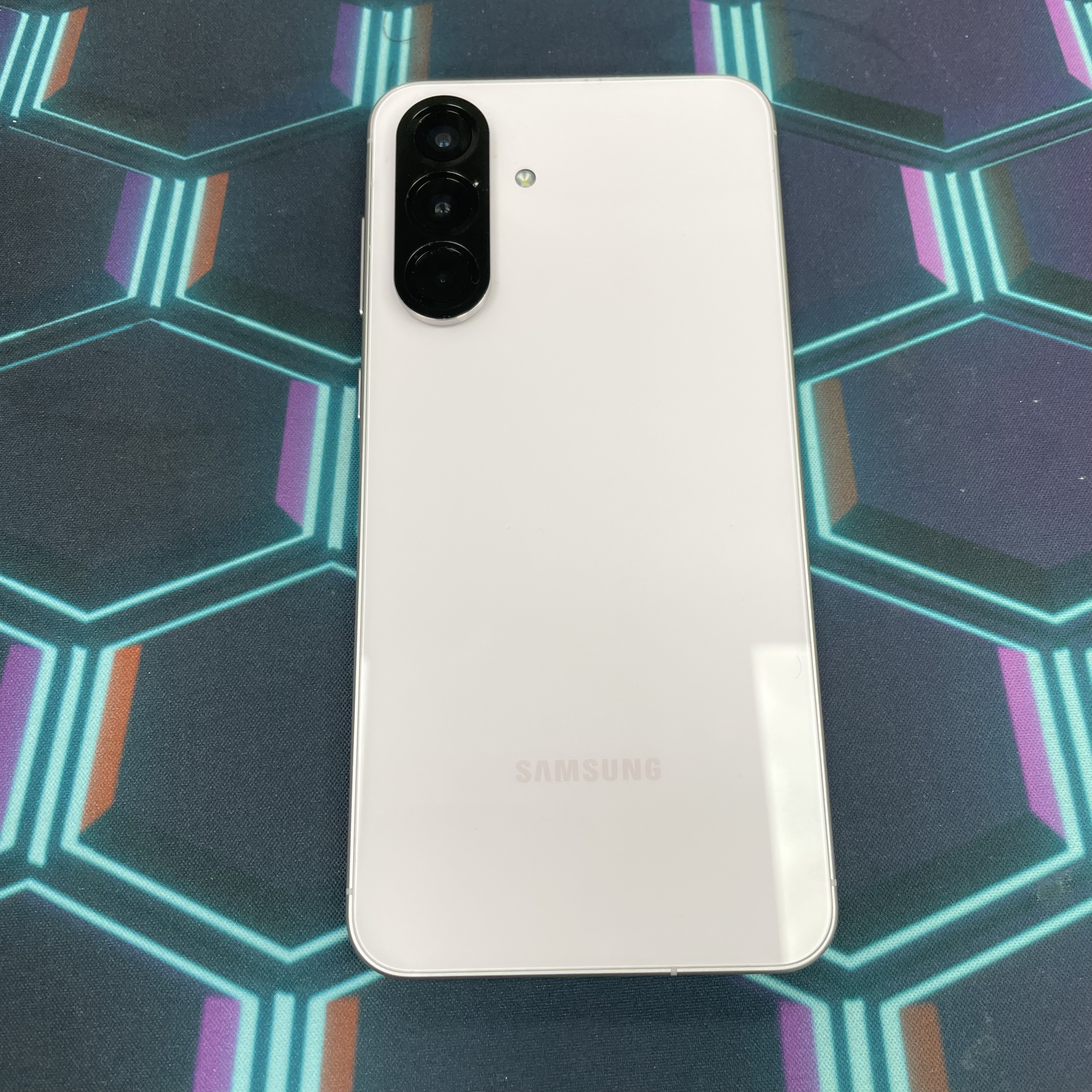 7075 Galaxy A56 5G 勁靚機 12+256GB 粉色 pink