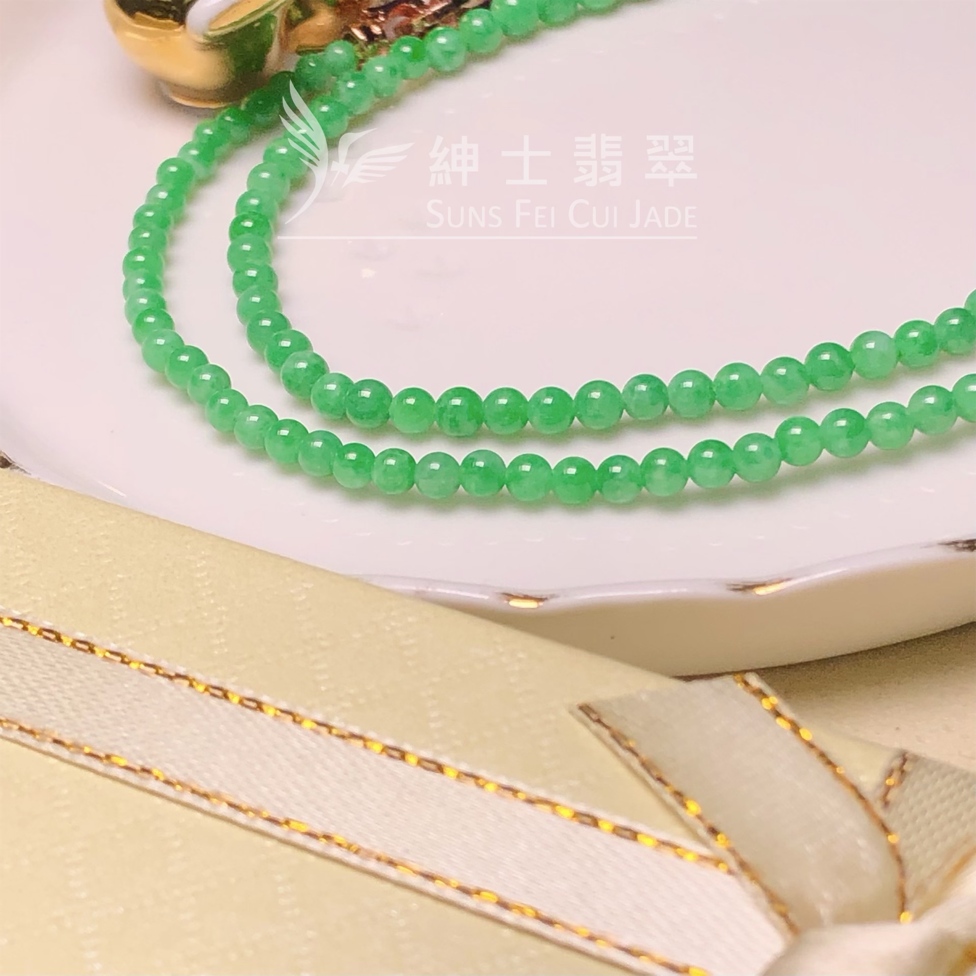 CA00700翠色小米頸串