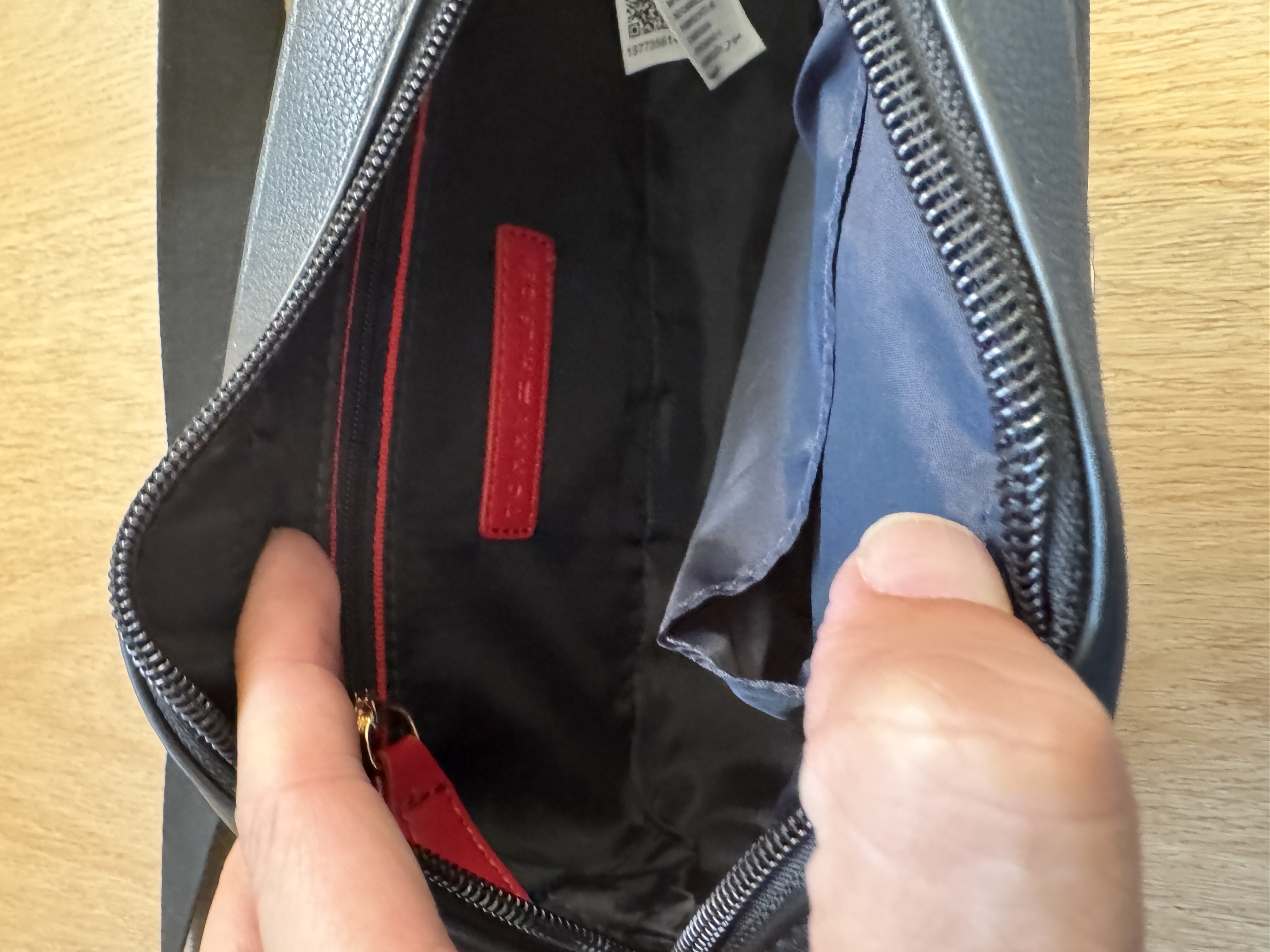 Tommy Hilfiger黑色女裝手袋 (香港現貨)