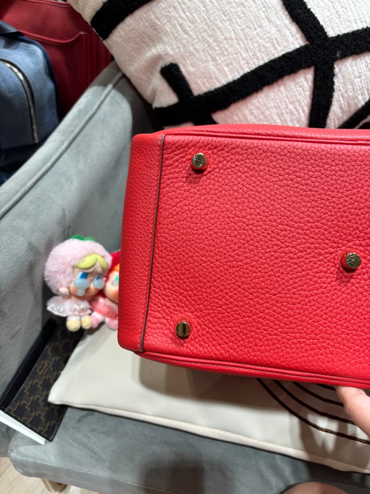 Hermes Lindy 30,SATMP X,心紅金扣 100%Authentic, 98%new ✅dust bag✅box