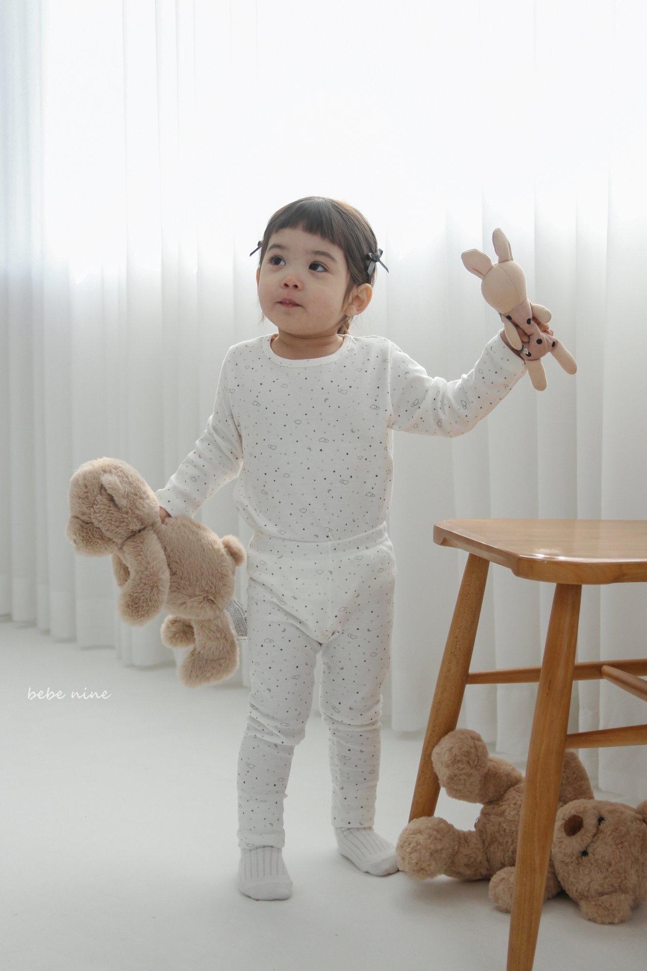 🌸預訂 韓國直送🌸🇰🇷Bebenine兩色簡約波點星月長袖家居服上下套裝