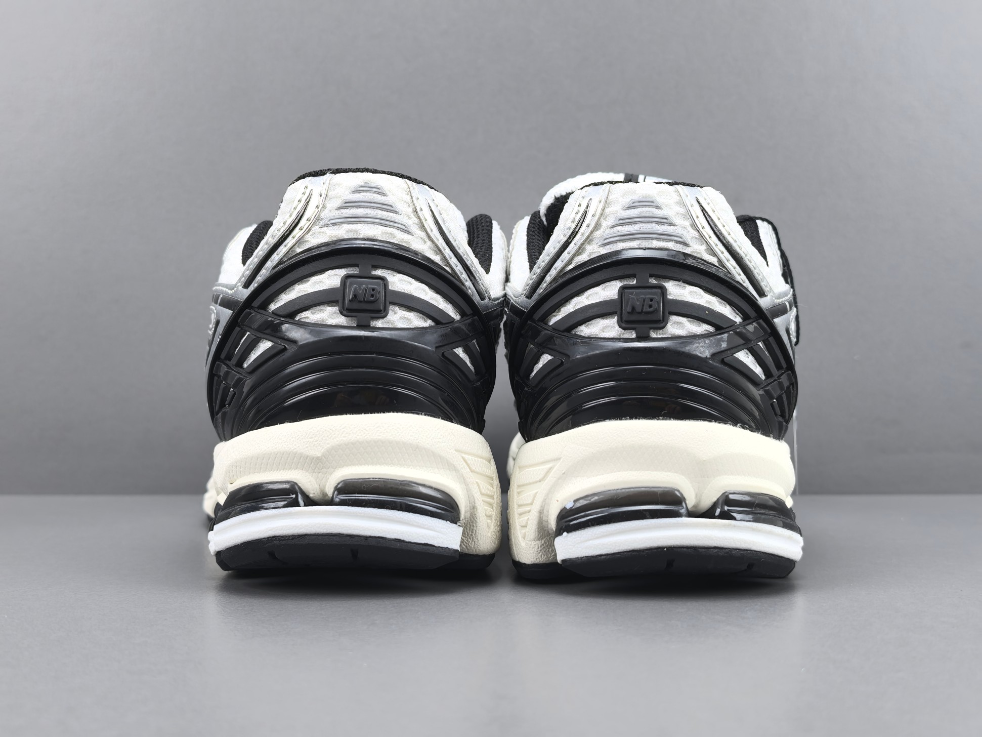 New Balance 1906R U1906RER