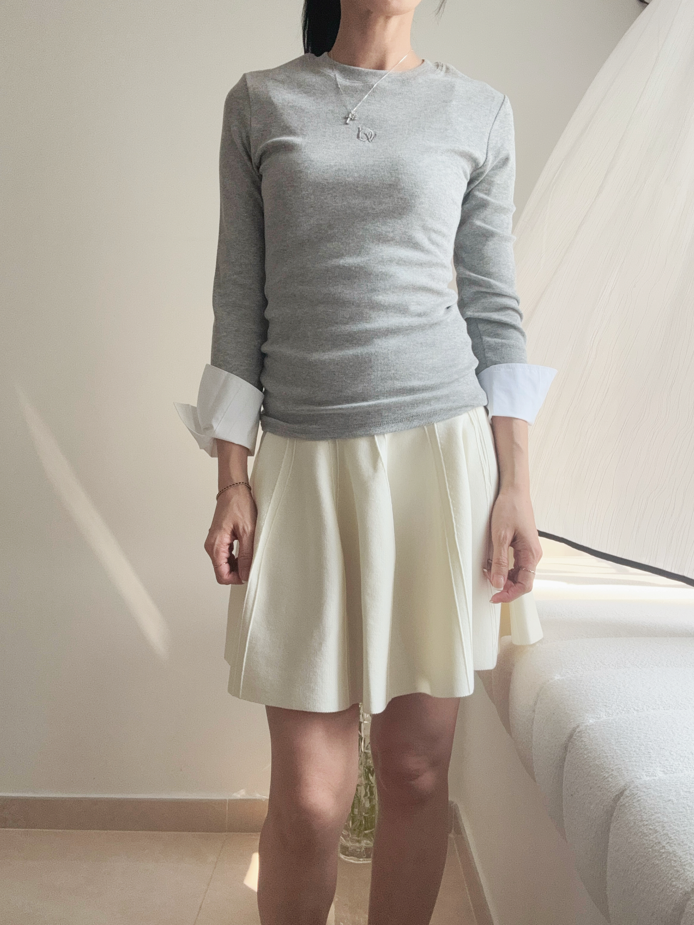 Stylish 3D cut ruffle knit skirt