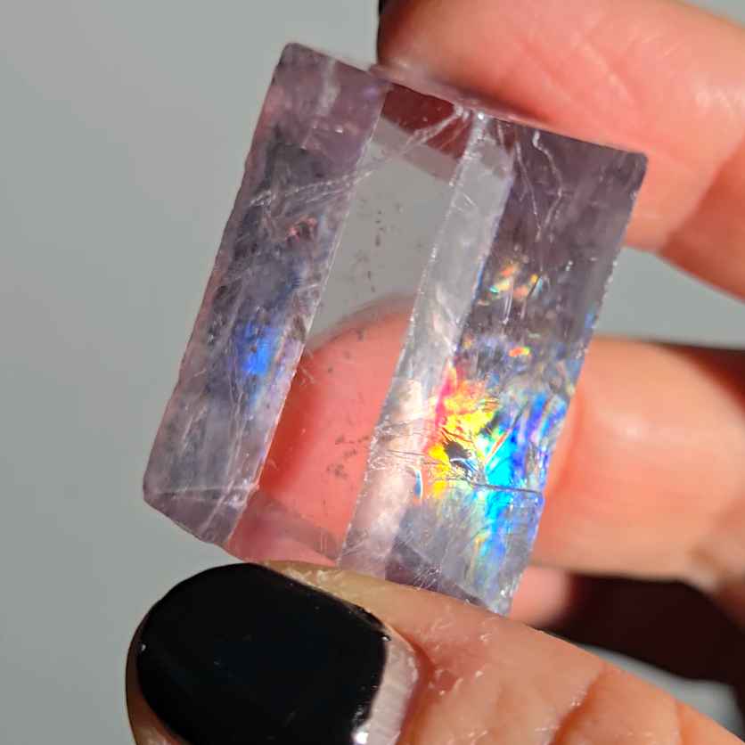 Purple calcite cube with rainbows - PC10