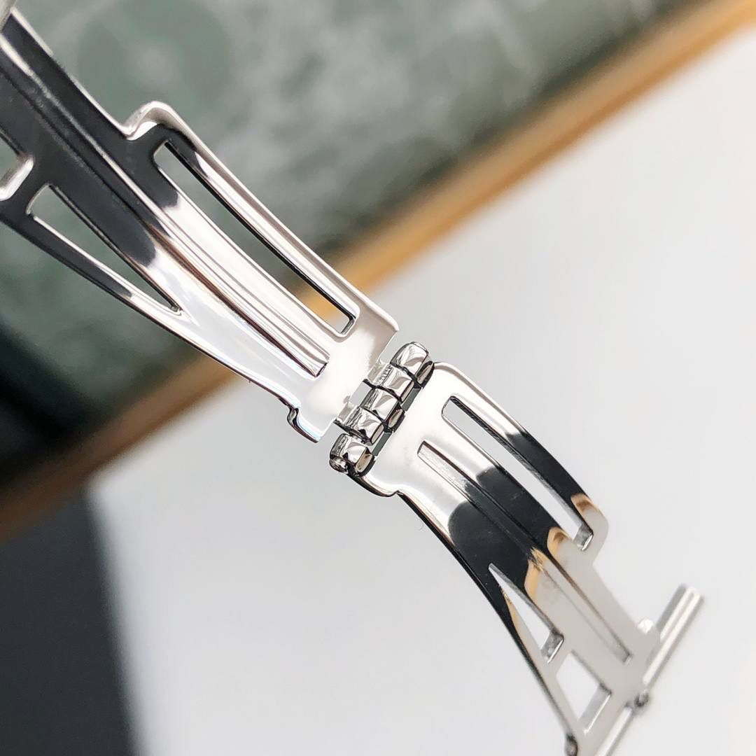 全新升级ap原装表扣。深度打磨，完美还原ZP🚀💯