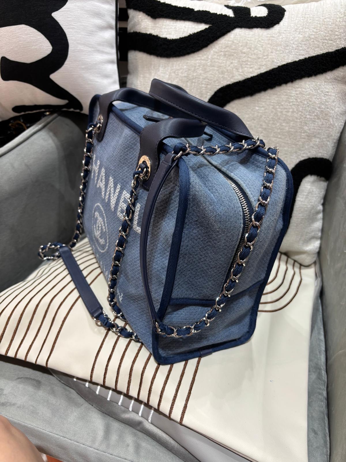 Chanel Deauville Boston 2Way Bag 100%Authentic,93%new✅20card✅dust bag 