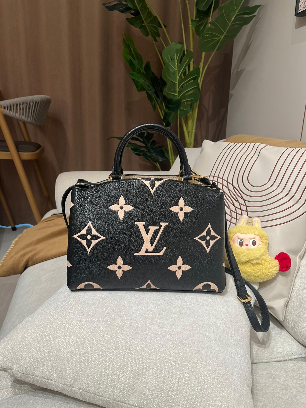 Lv Petit Palais 2 Way Bag M58913 Black Empreinte leather 100%Authentic, 98%New✅NFC✅Key lock✅dust bag ✅Box