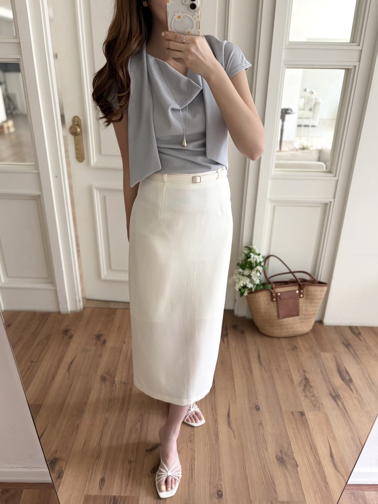 The Belted Straight Skirt (Ivory)