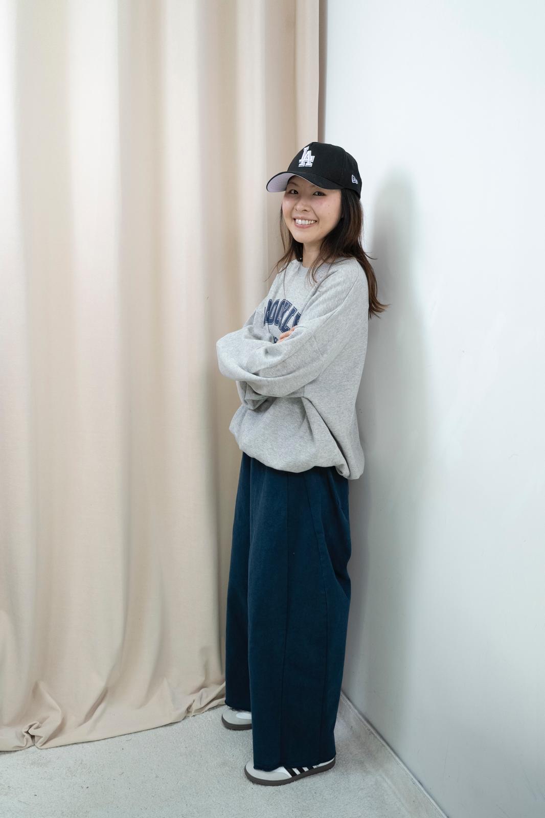 加絨有型文字衞衣（灰色）