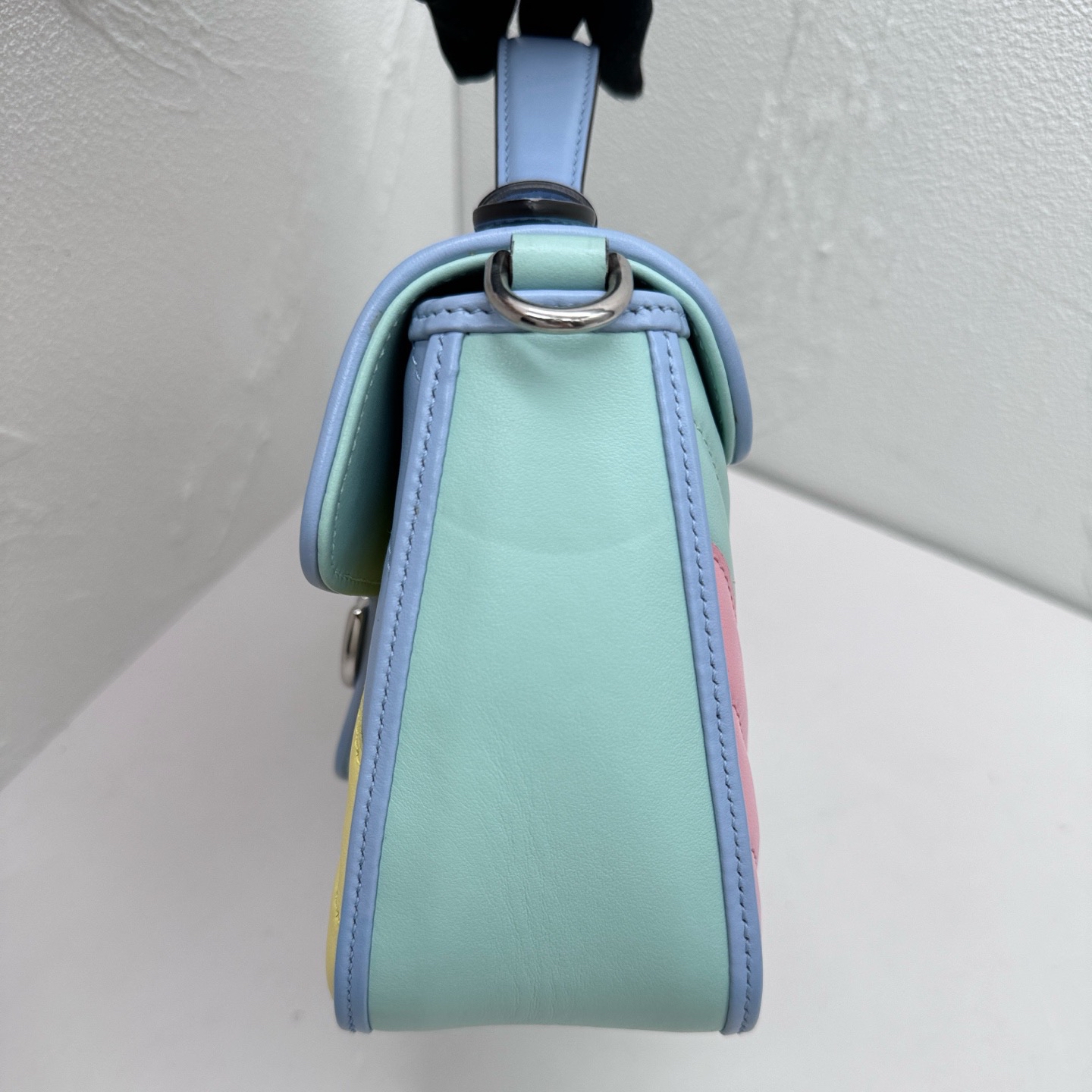 Pre-Owned Gucci GG Marmont Multicolored Quilted Leather Mini Top Handle Bag / Product Code: 26041928