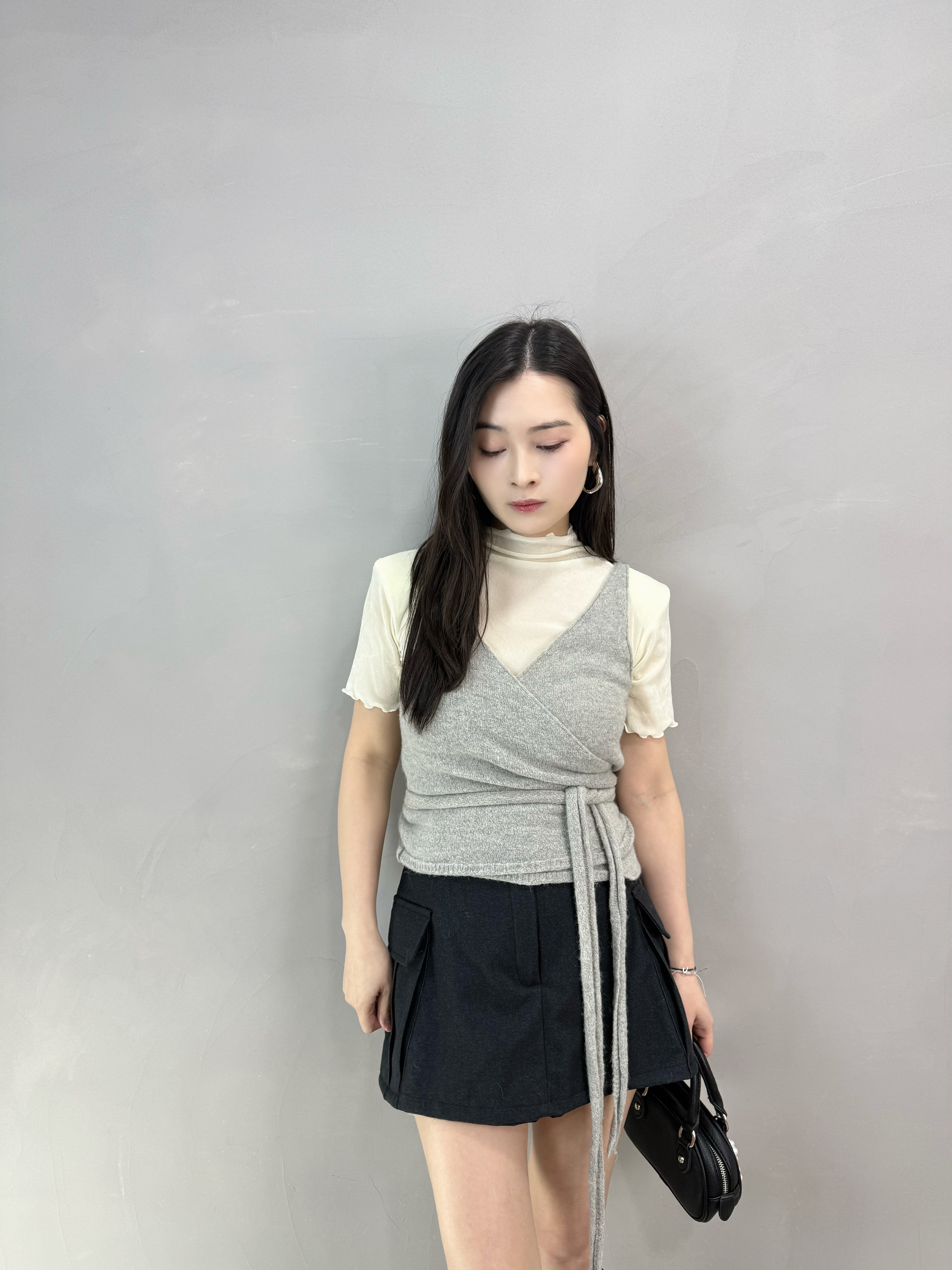 F79 交叉綁腰吊帶