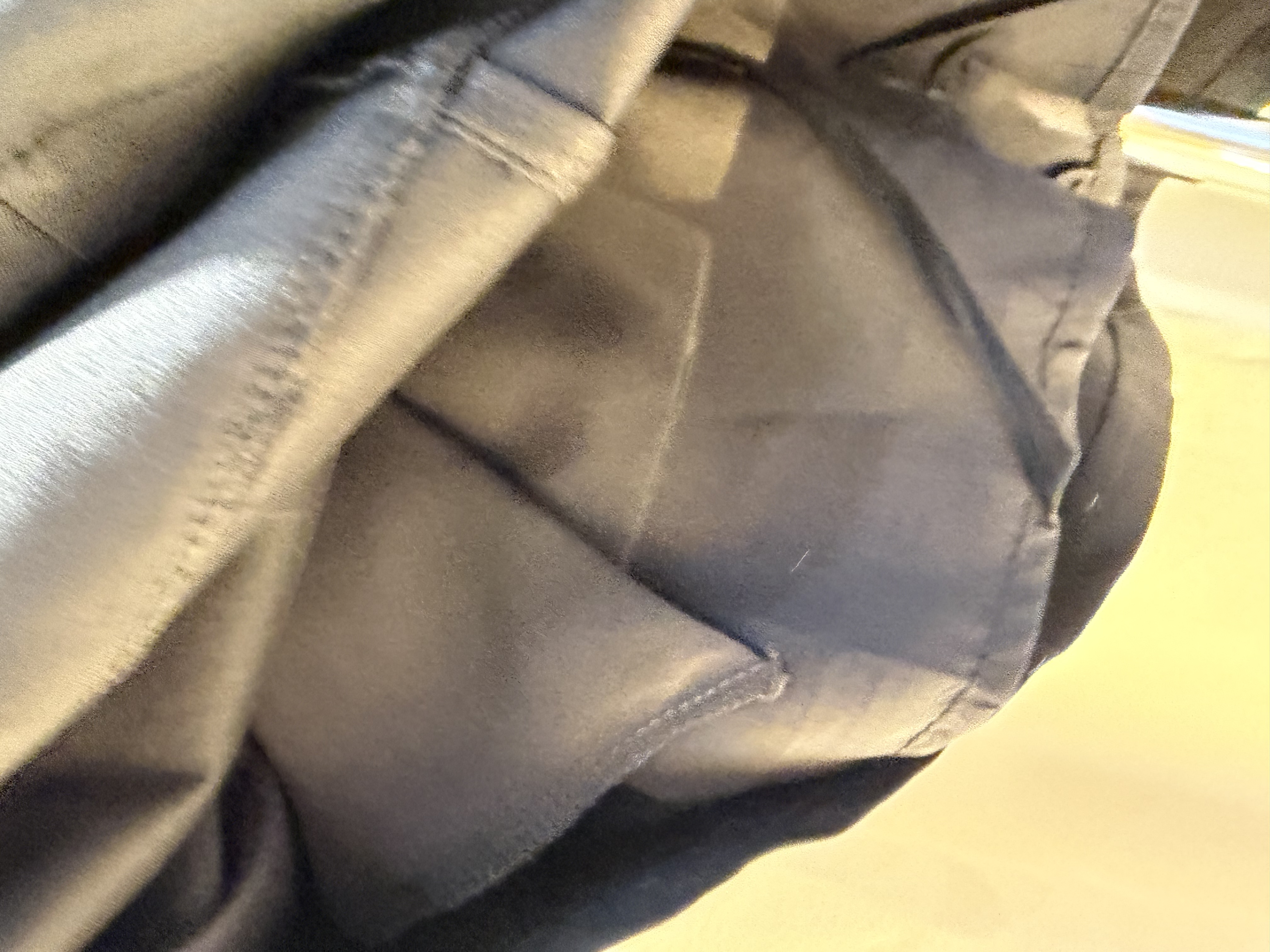 斷碼黑色裙褲，只有S