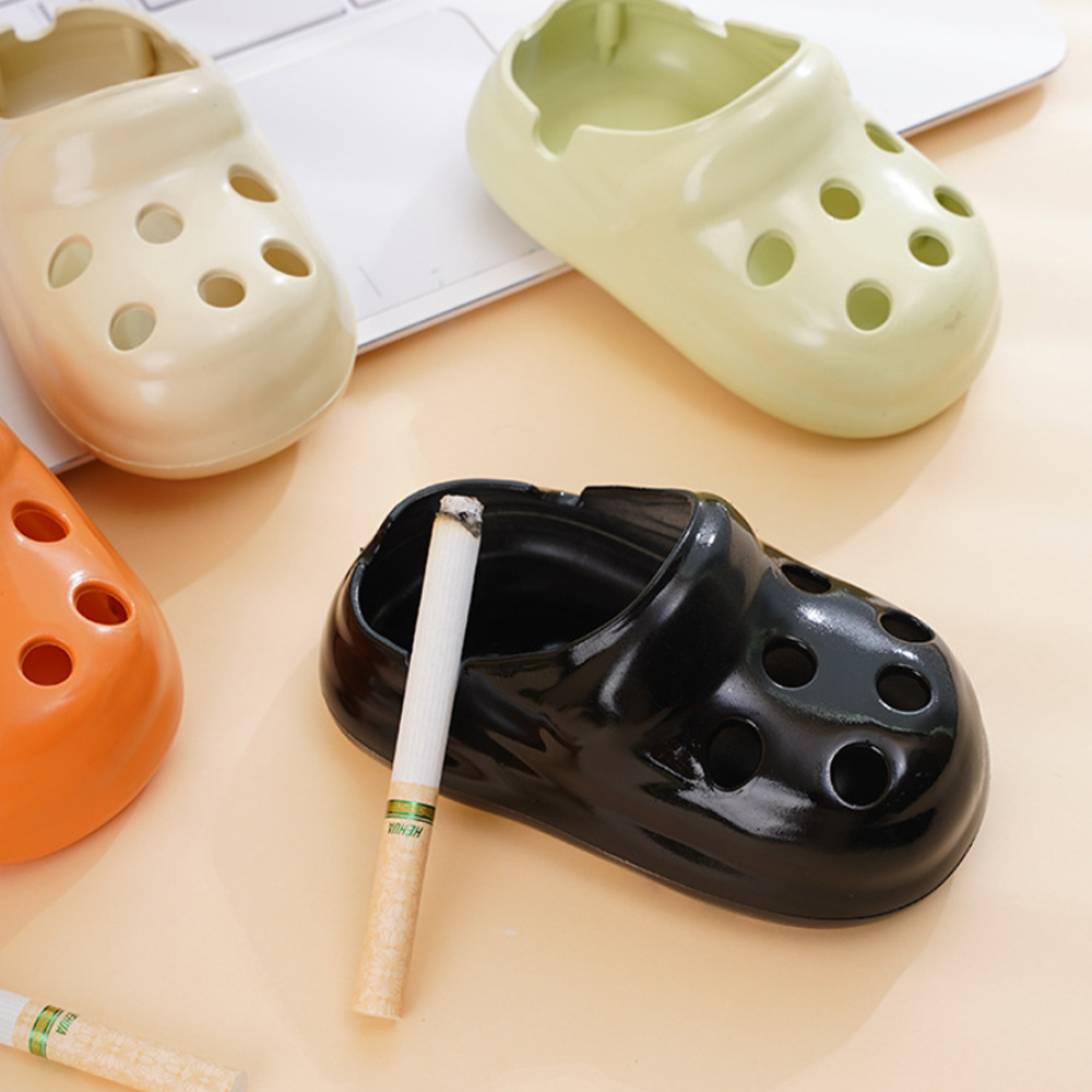 陶瓷洞洞鞋煙灰缸 創意煙灰缸  辦公室 家用 可愛煙灰缸 米色 [平行進口] HK2722