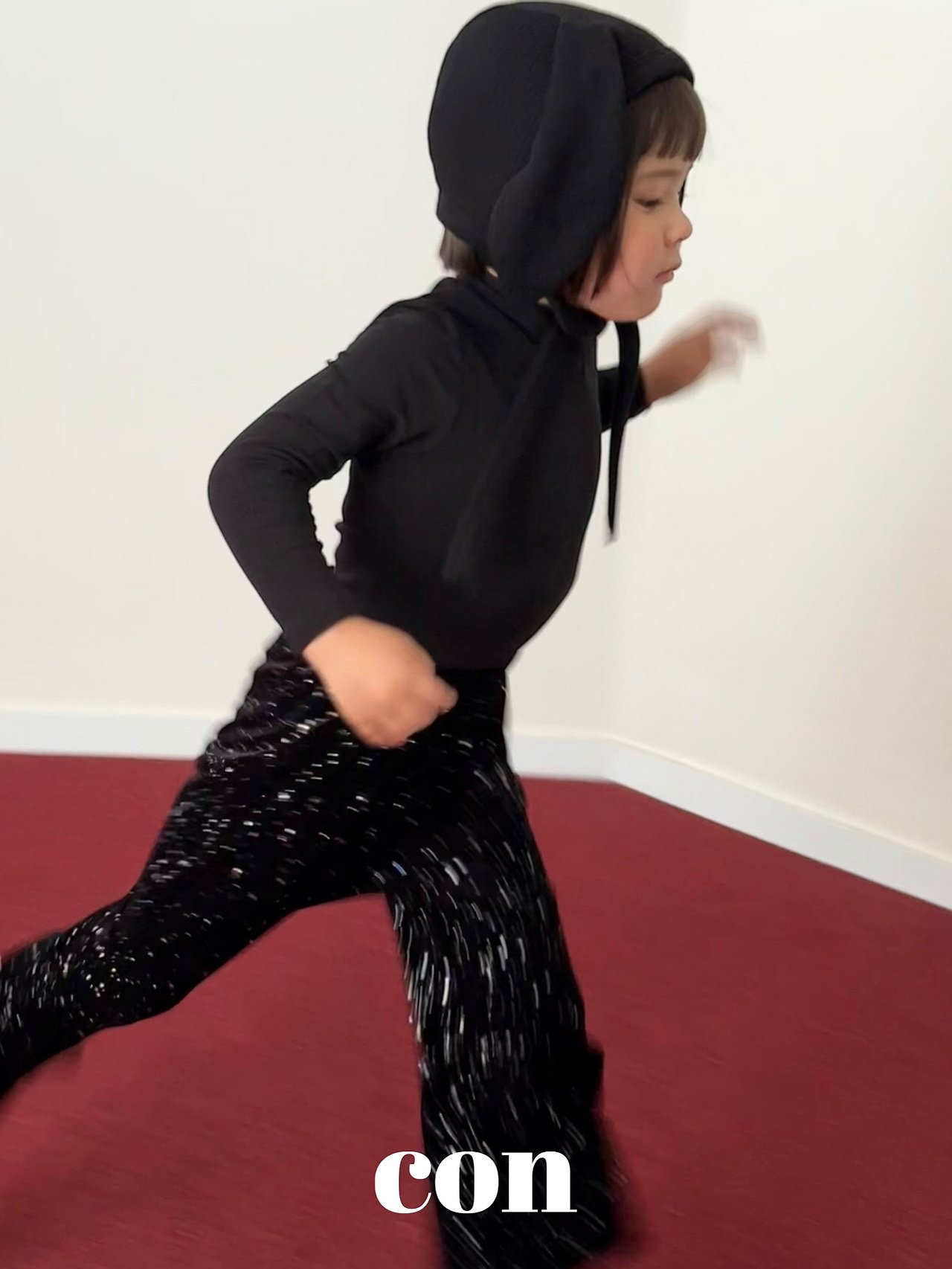Con | Black Hole Pants