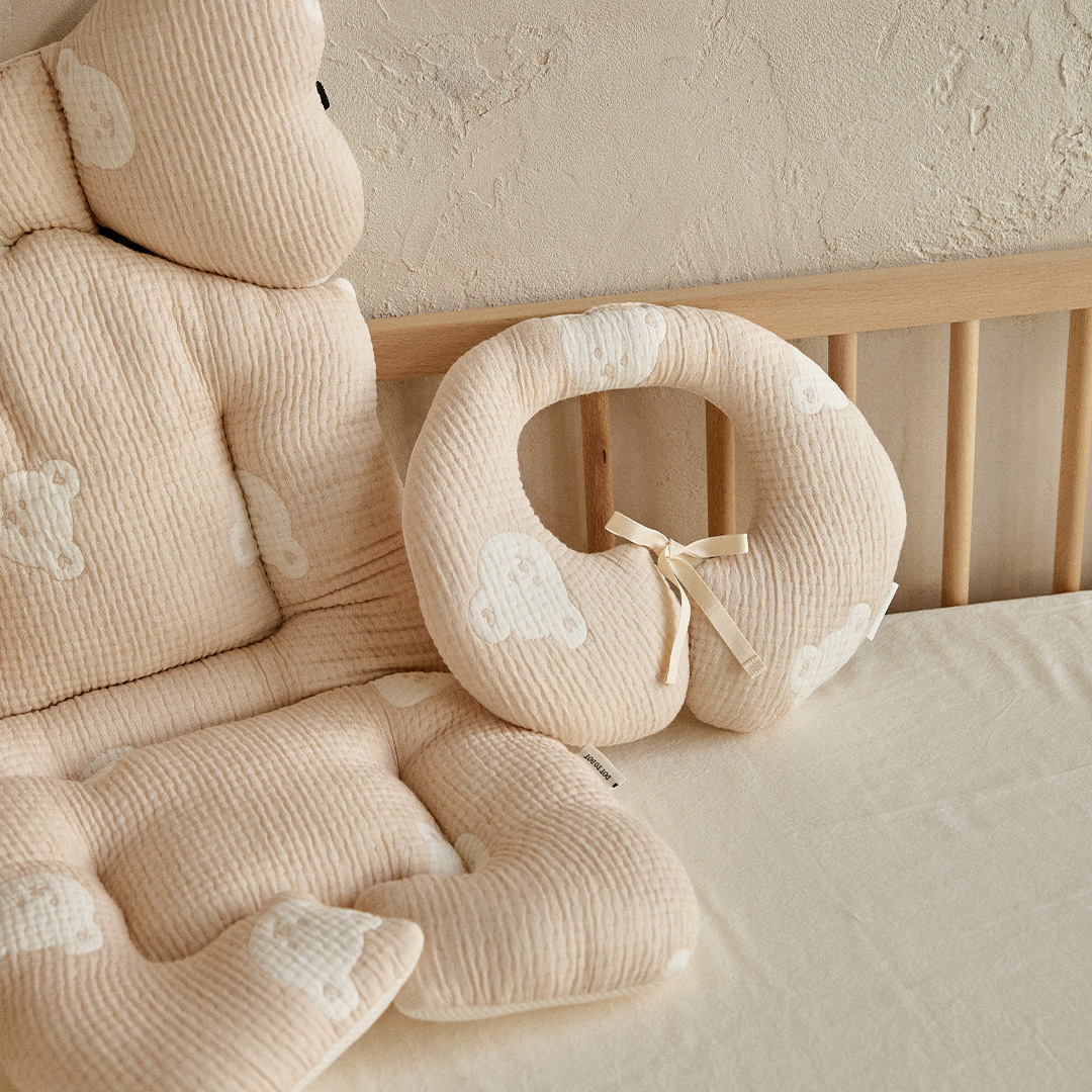 25F/W🍁DTD熊仔滿滿愛意系列-嬰兒推車坐墊連頸枕