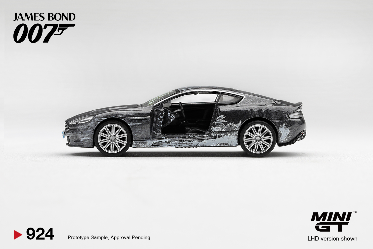 MINI GT 007 Aston Martin DBS "Quantum of Solace" / English Blister Packaging (MGT00924-007E) MINIGT