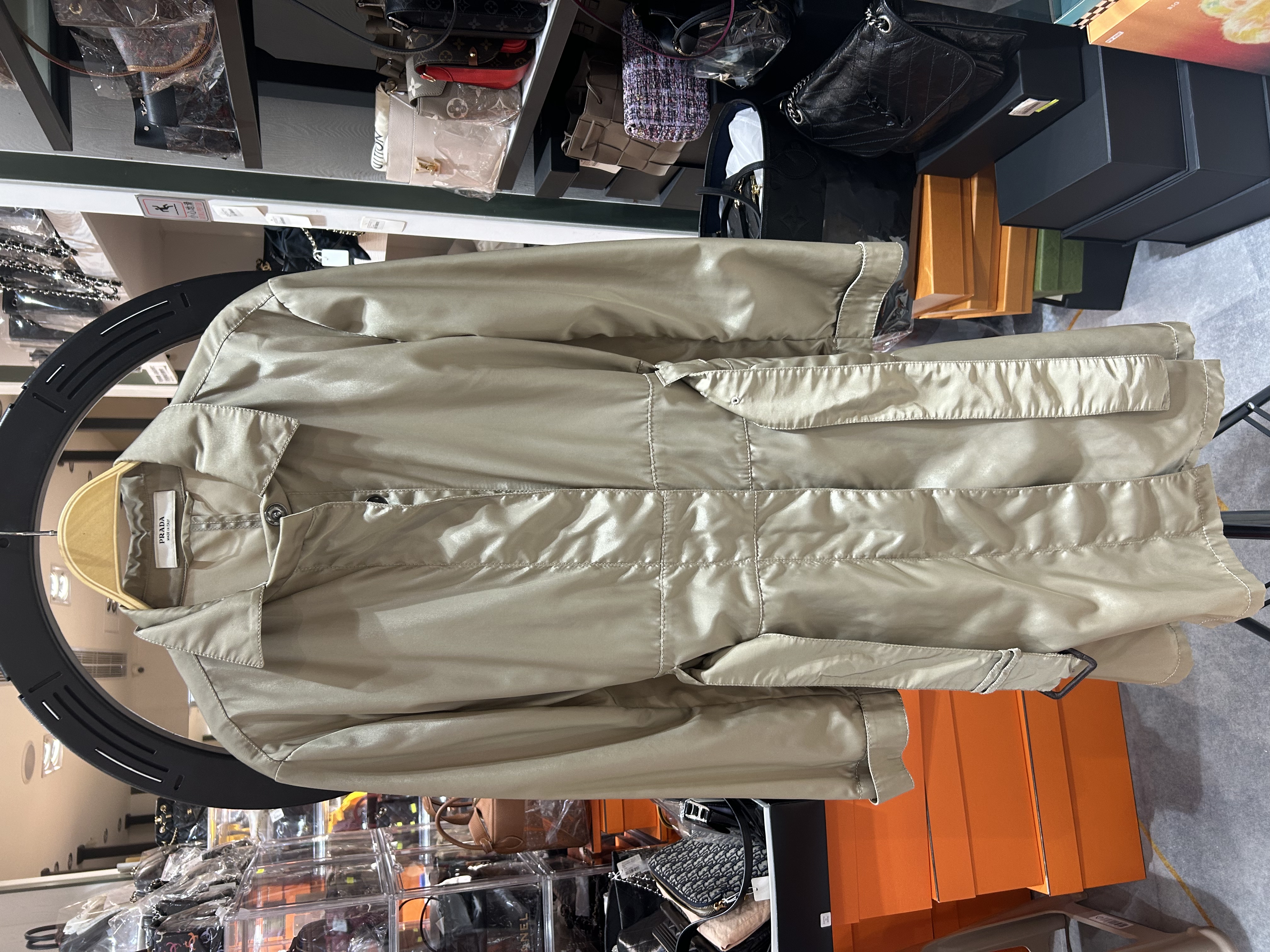 Prada 長身風衣 Outer size: 38 100%Authentic, 98%New