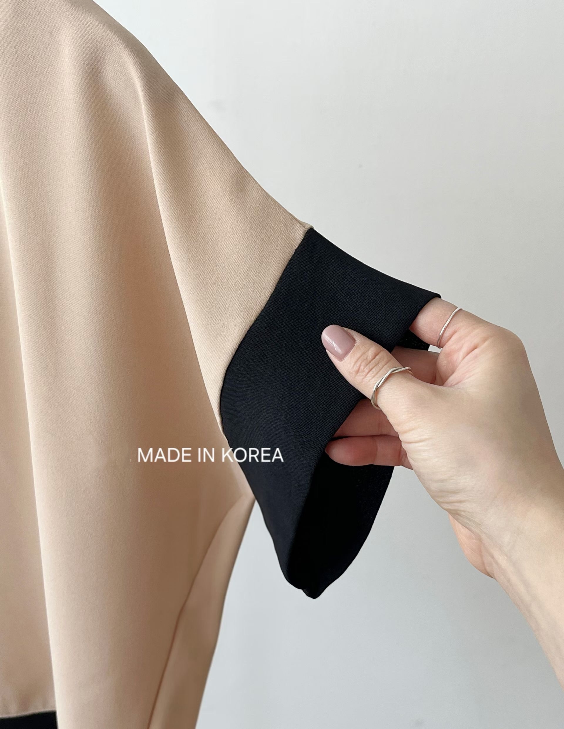 G6184 韓國🇰🇷靚料拼邊top