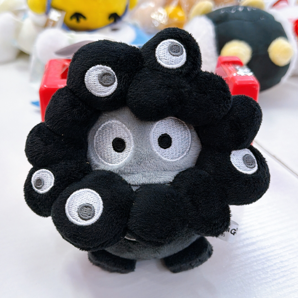 日本直送大阪世博限定黑白灰系列Sanrio公仔掛飾