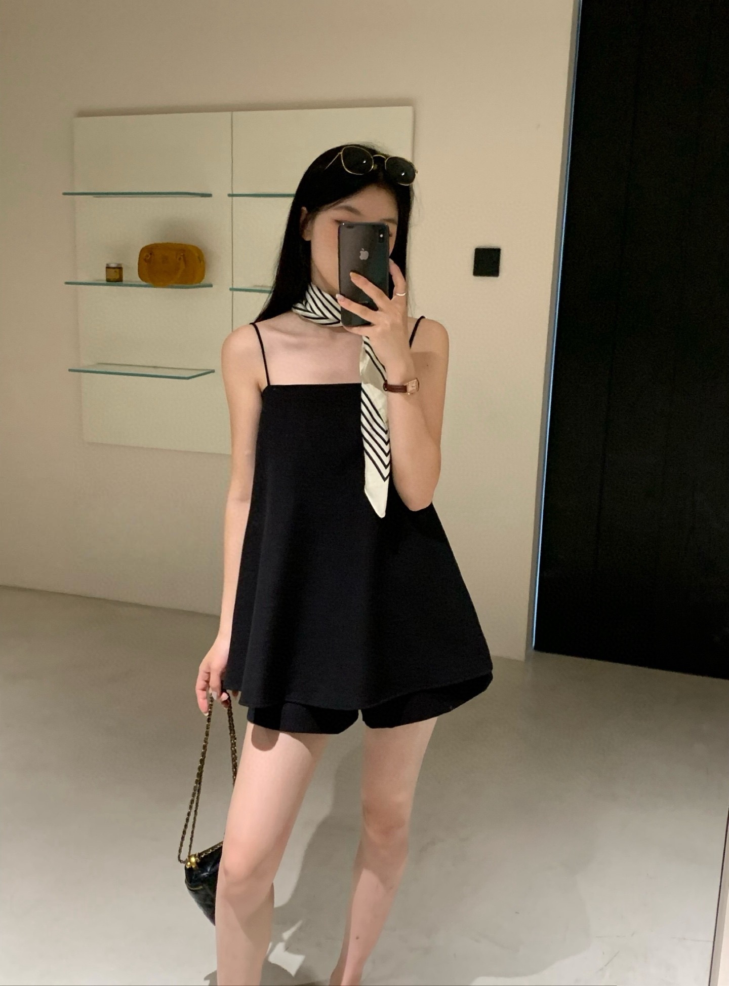 Maya Top + Short Sets 法式高级感吊带上衣+短裤套装 ( 2 Colours )