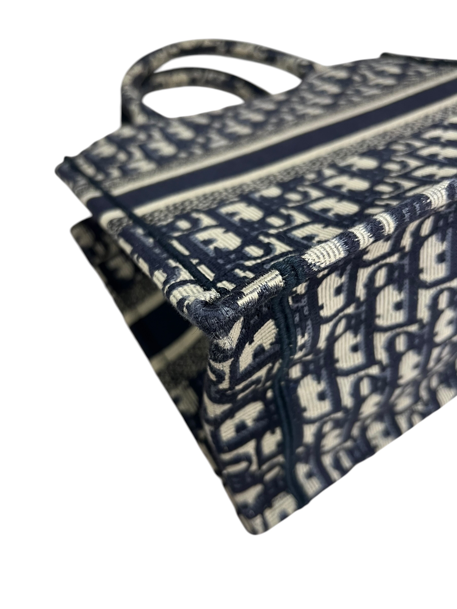 Pre-owned DIOR Book Tote/ Product Code: 072005