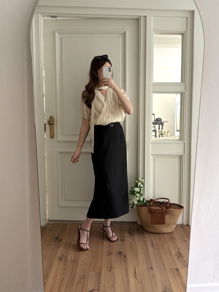 The Belted Straight Skirt (Black)