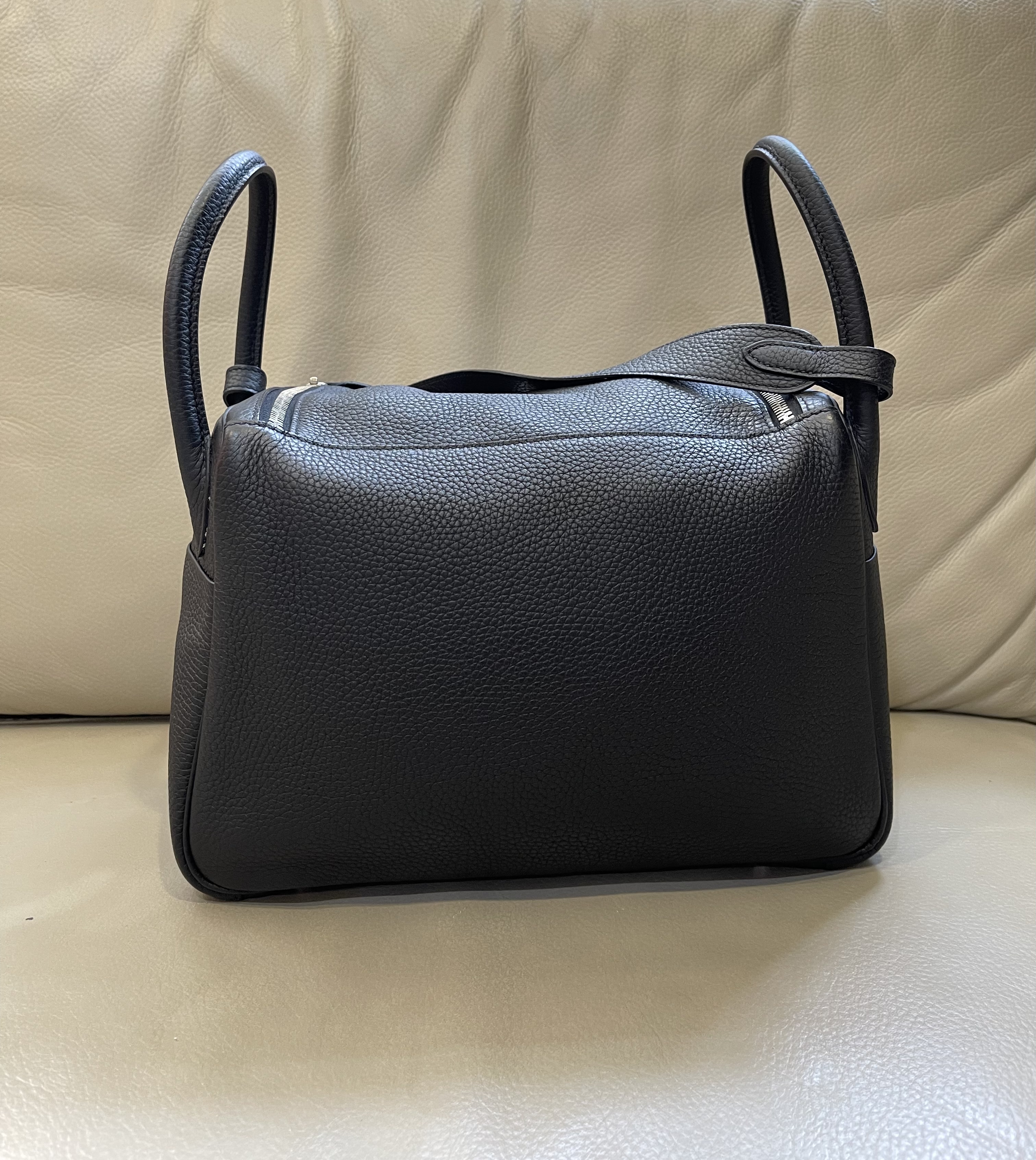 Pre-owned Hermès Lindy 30 / stamp A Product Code: 26031409